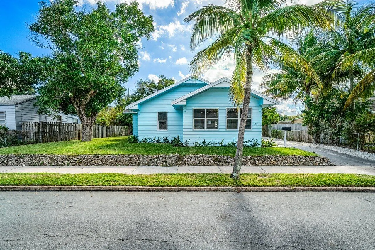 424 53RD Street