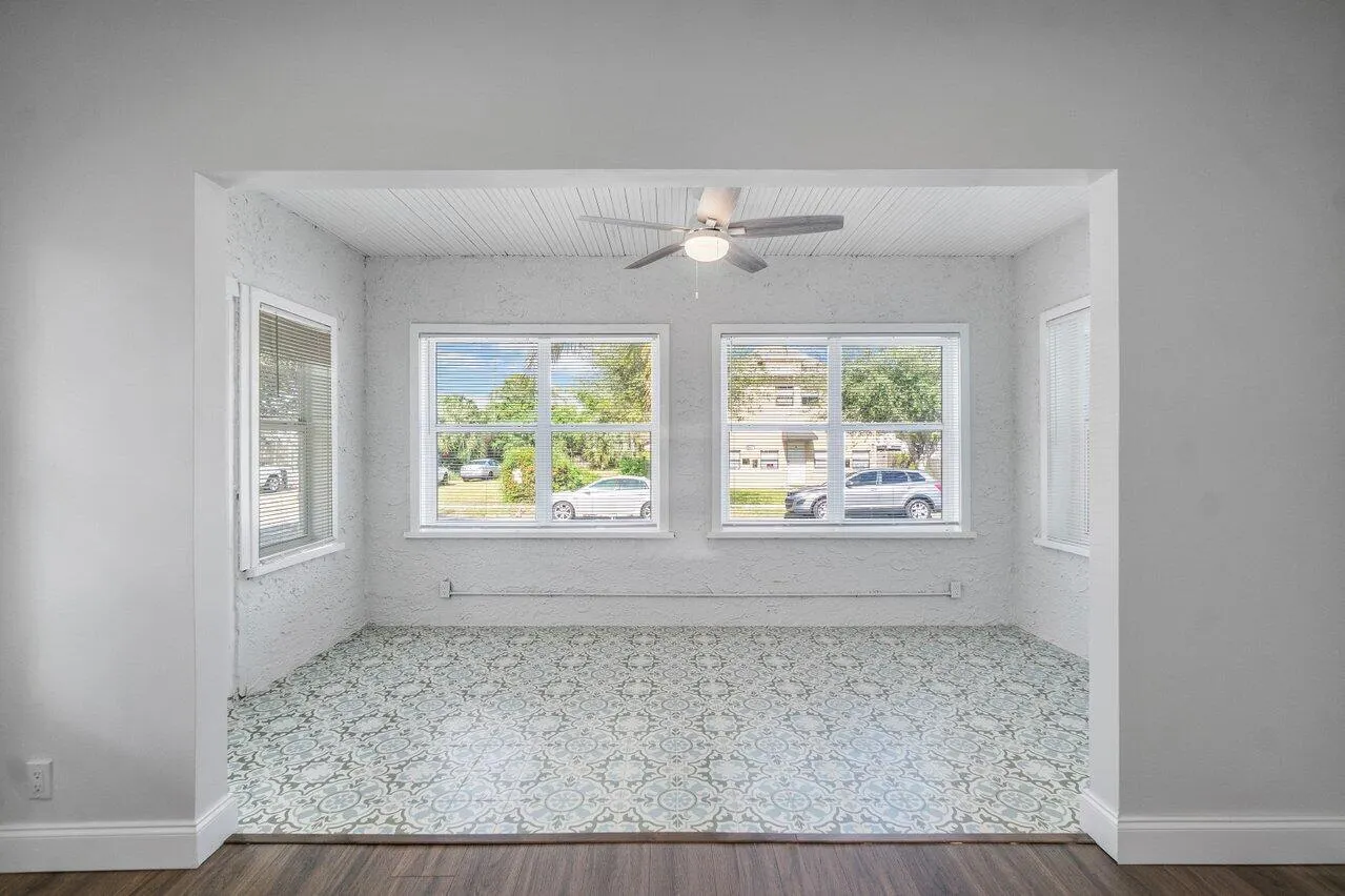 424 53RD Street