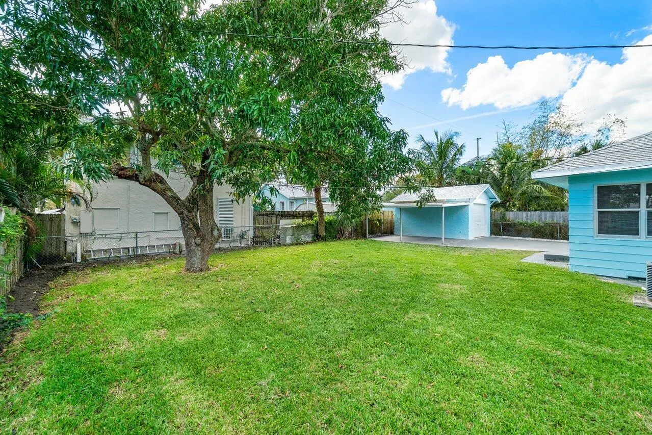 424 53RD Street
