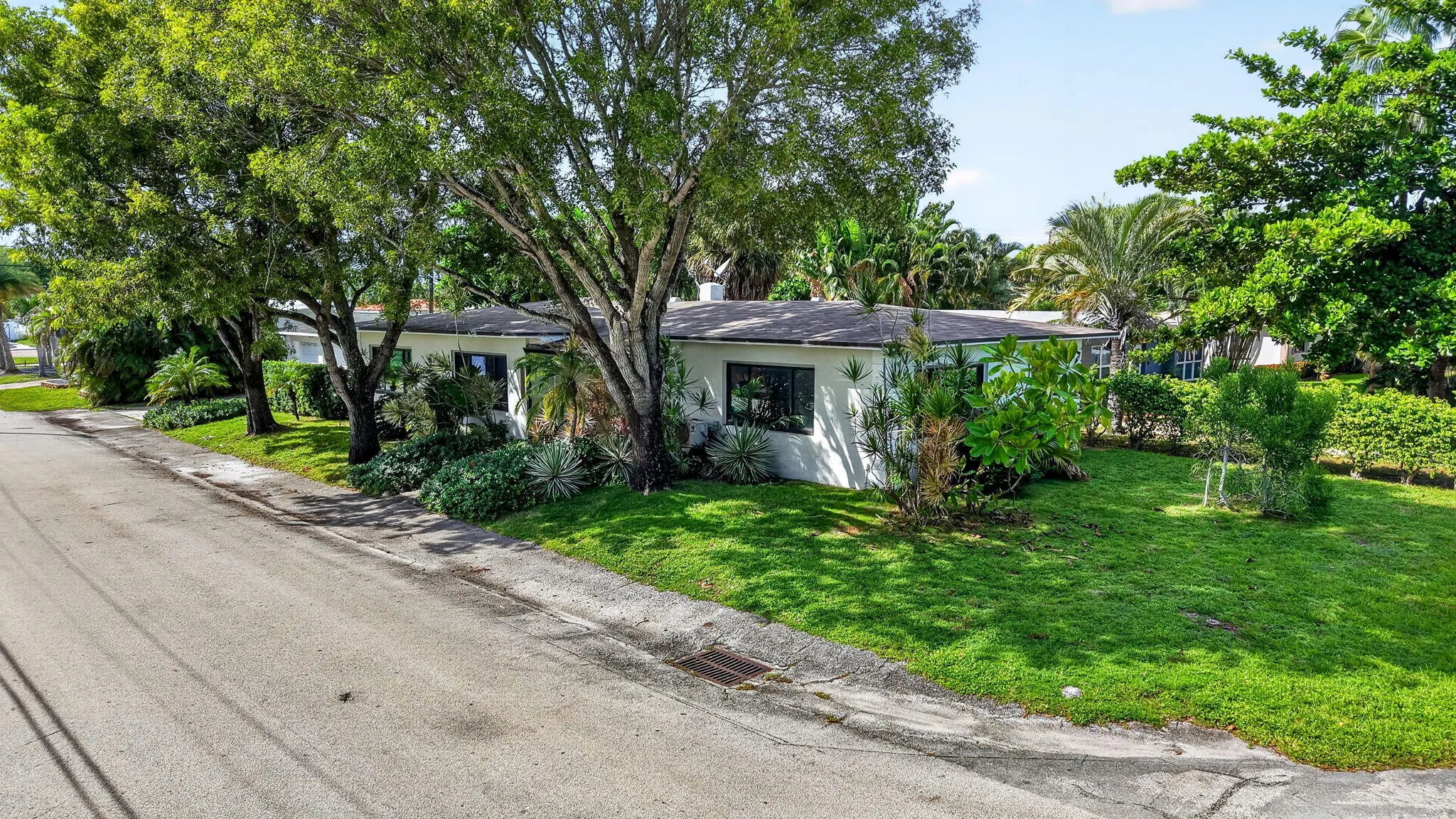 1515 NE 16TH Street