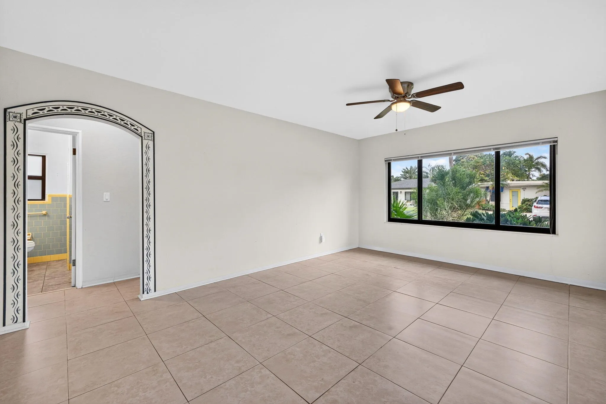 1515 NE 16TH Street