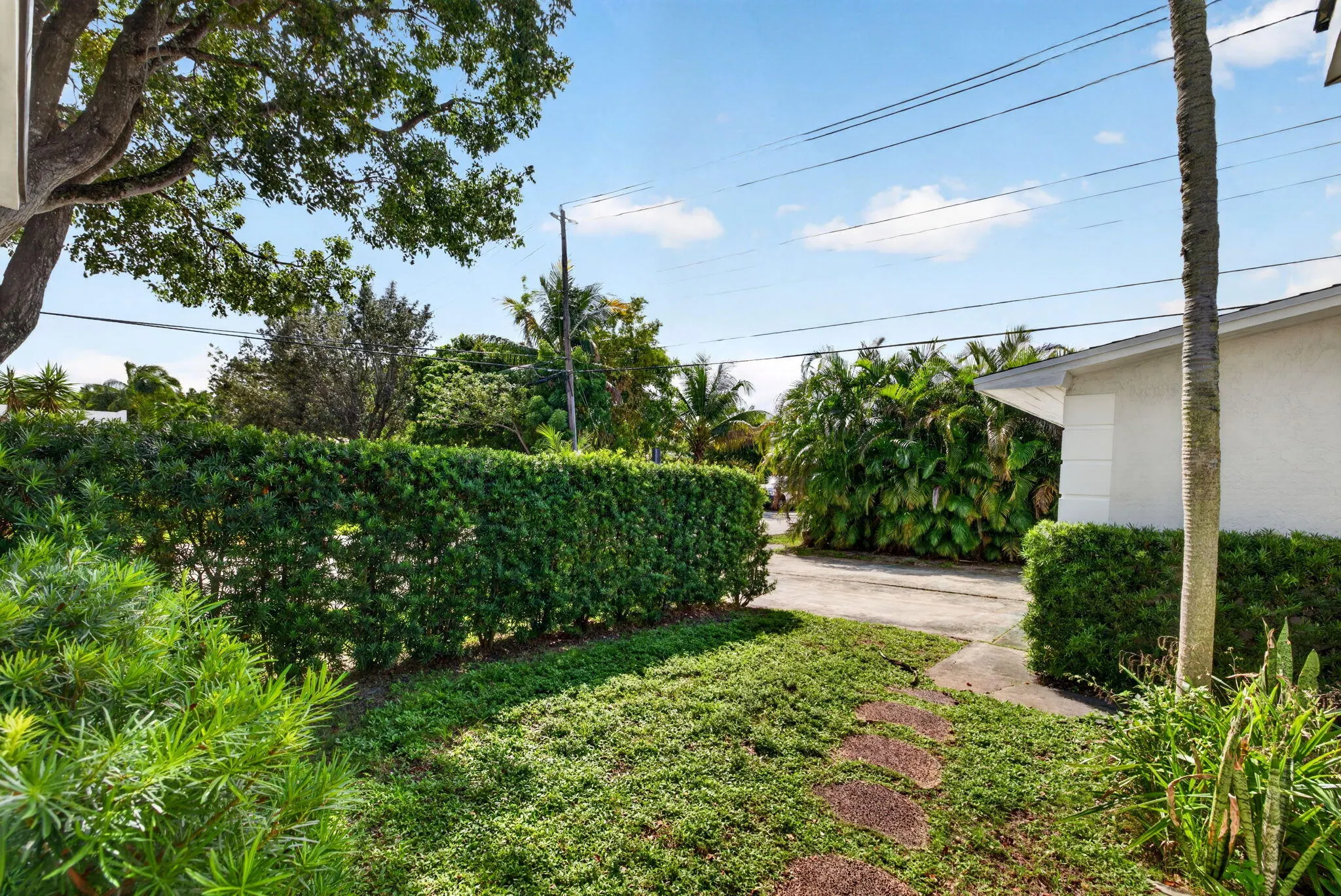 1515 NE 16TH Street