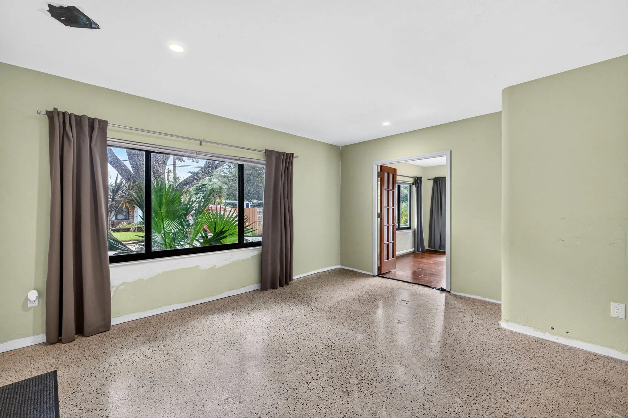 1515 NE 16TH Street