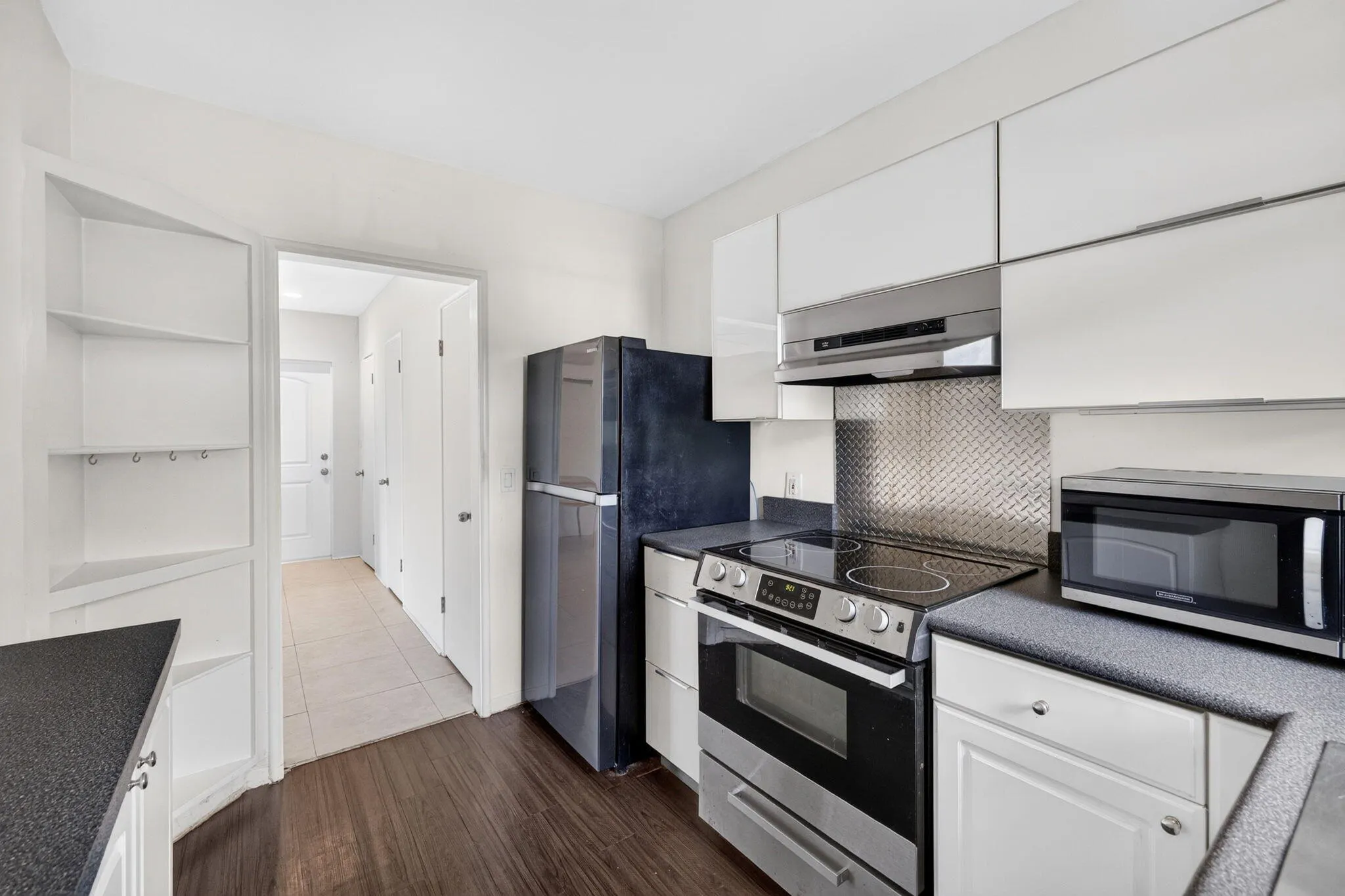 1515 NE 16TH Street