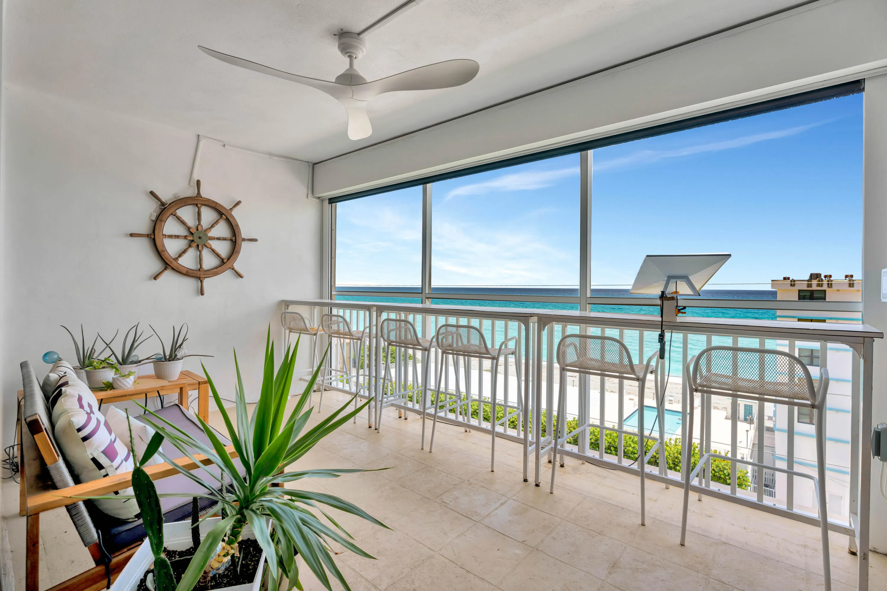911 Ocean Drive #704