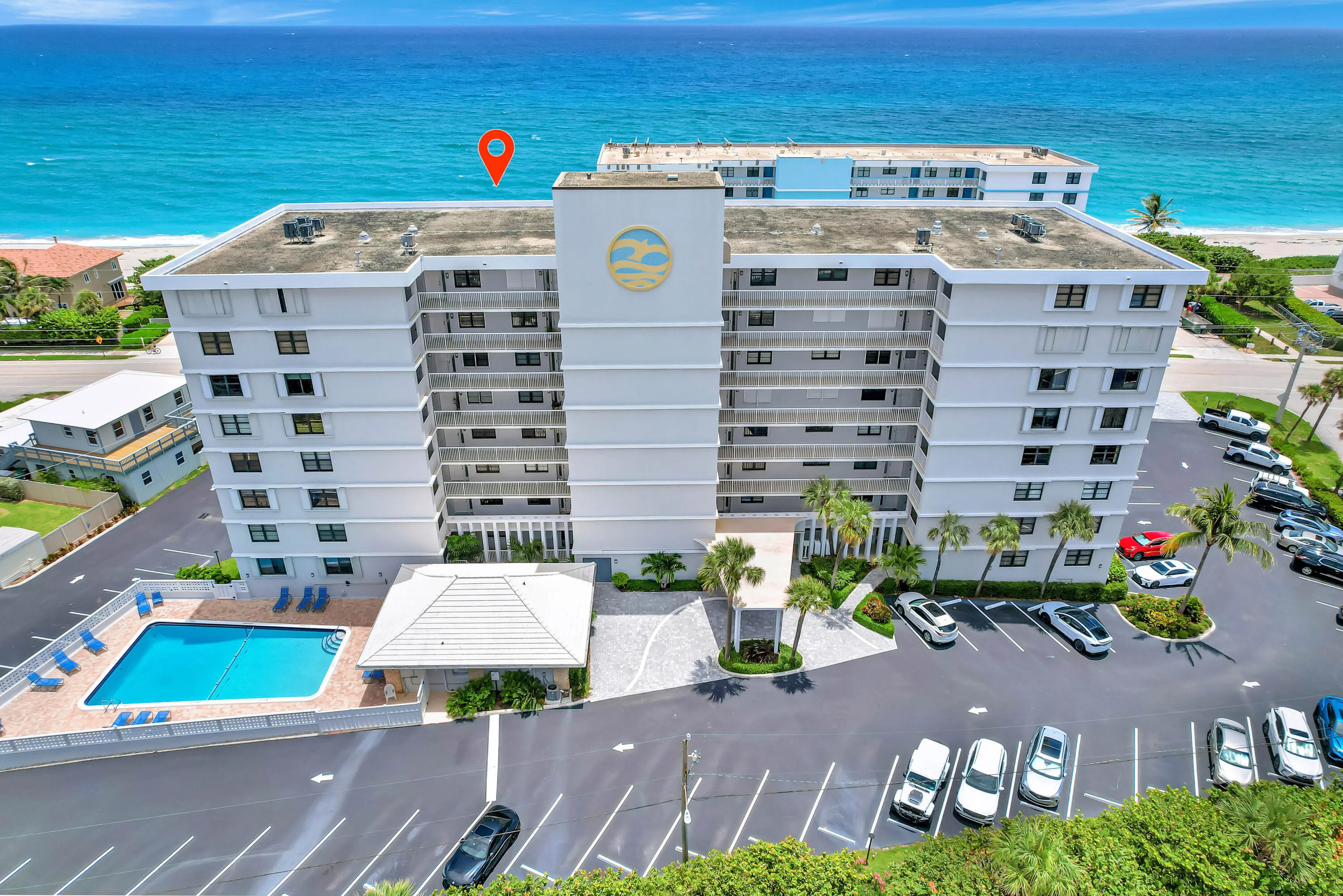 911 Ocean Drive #704