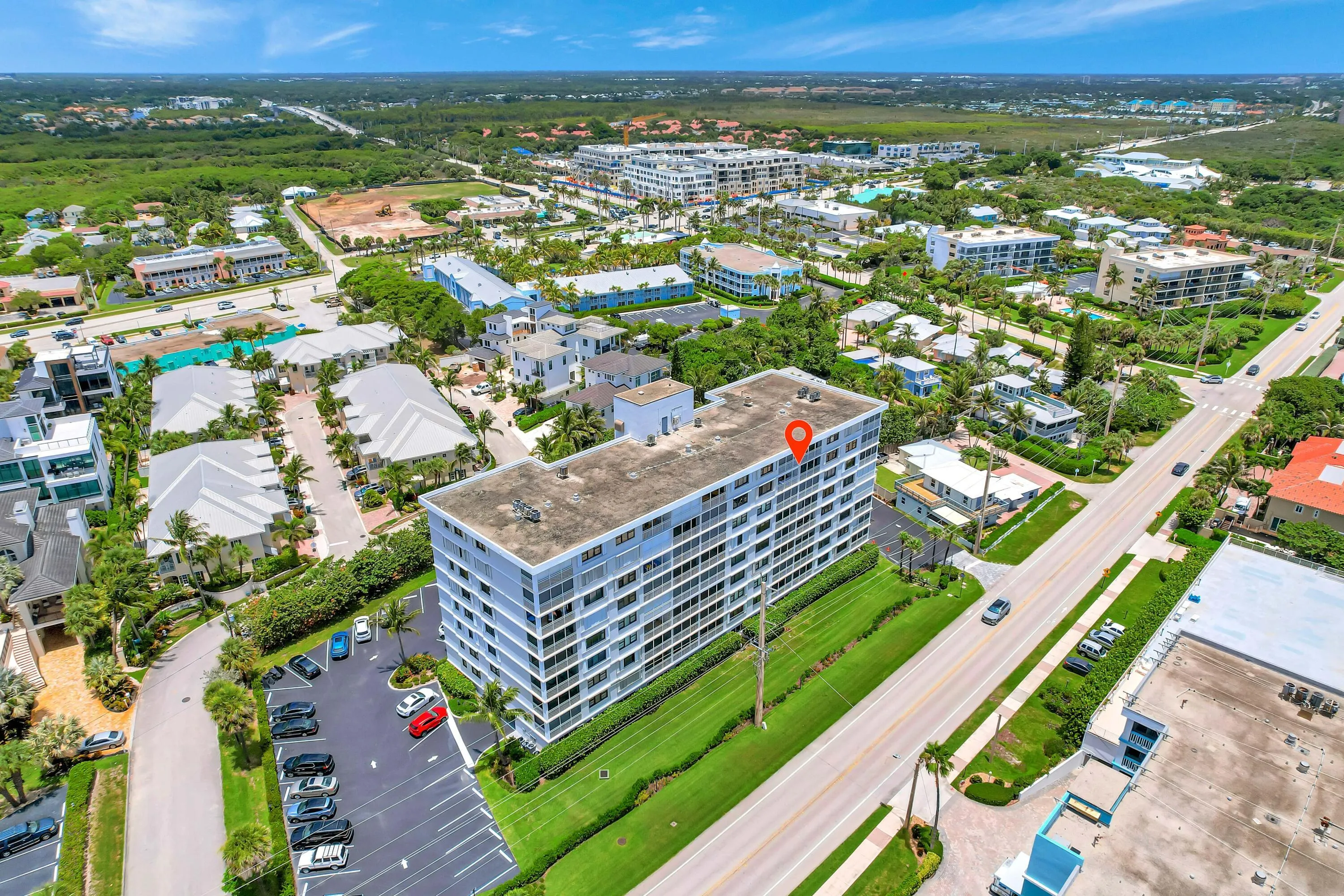 911 Ocean Drive #704
