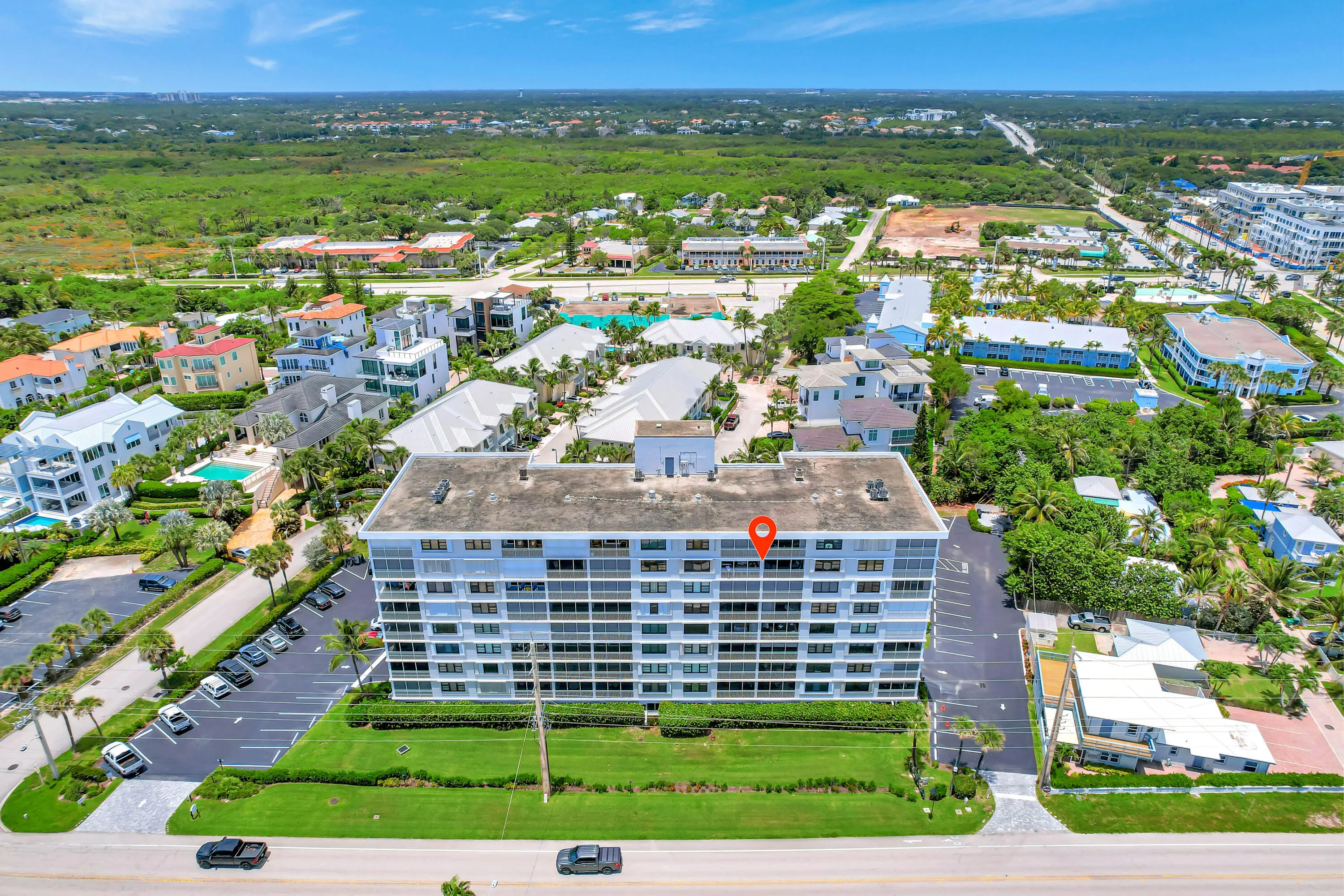 911 Ocean Drive #704
