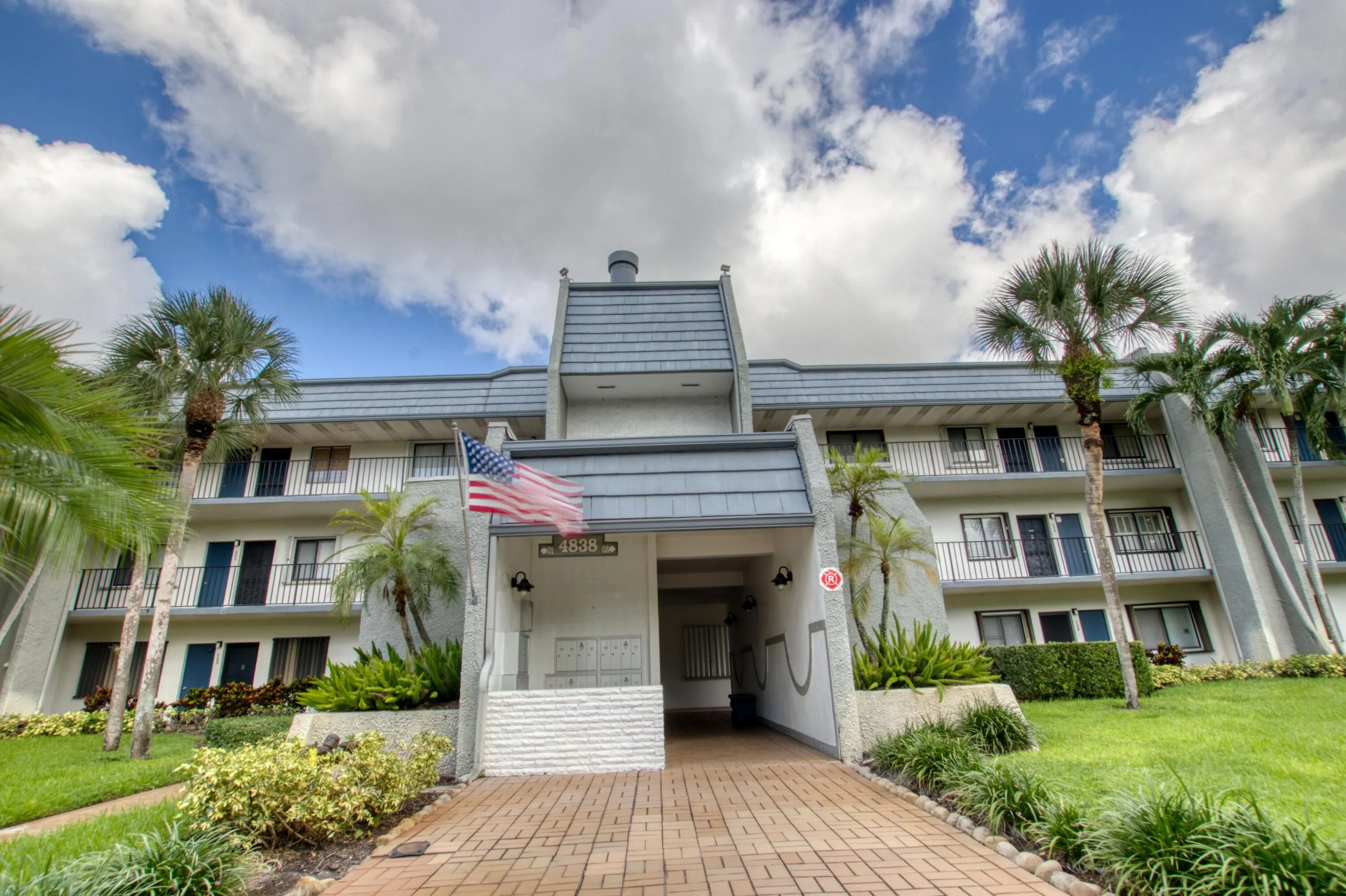4838 ESEDRA Court #204