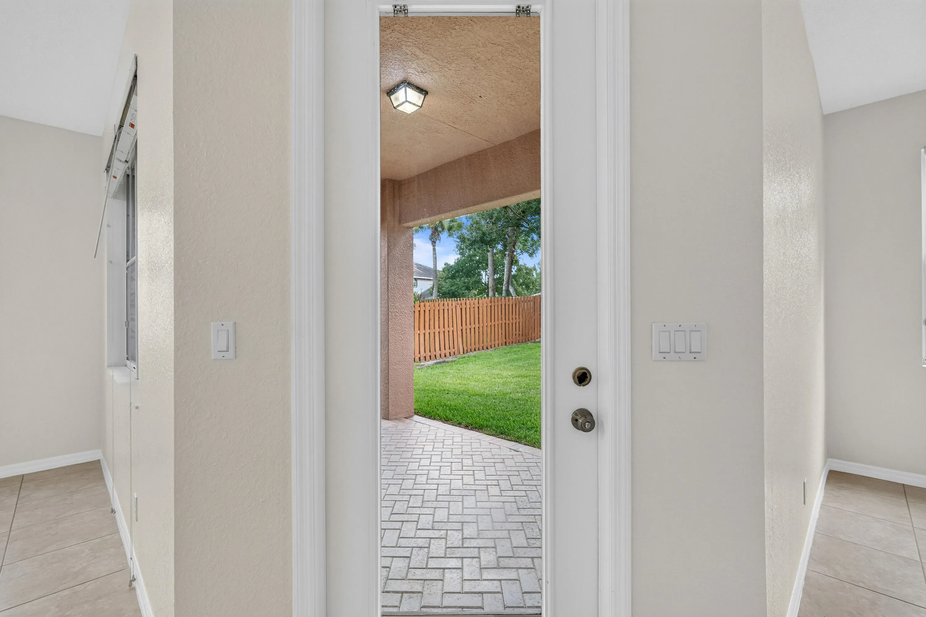 9951 E VERONA Circle