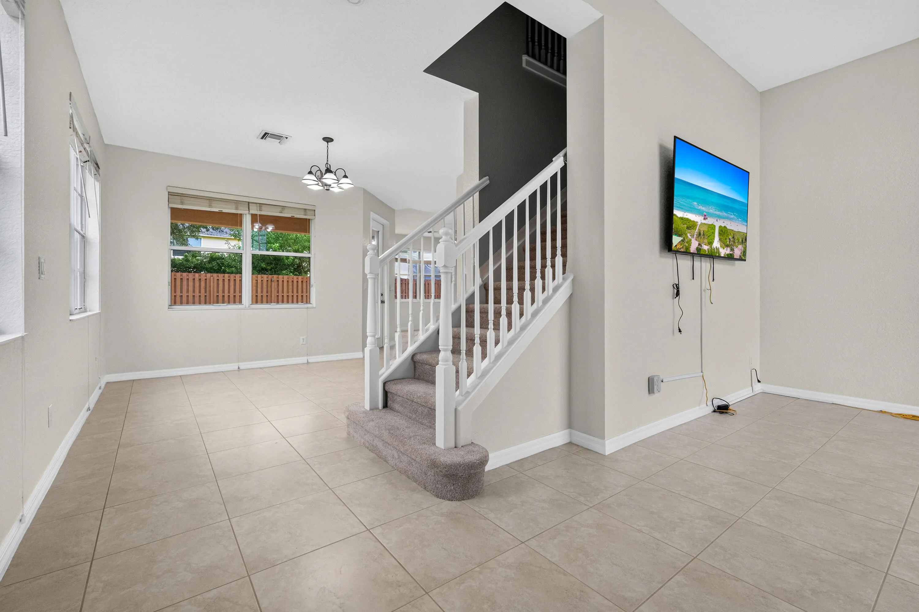 9951 E VERONA Circle