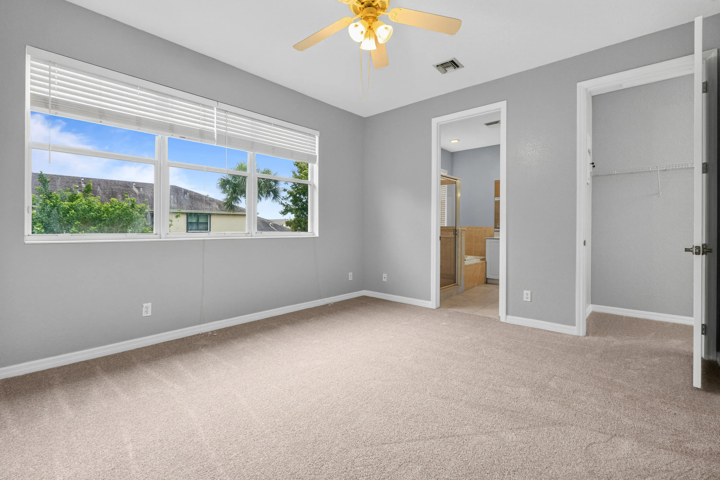 9951 E VERONA Circle
