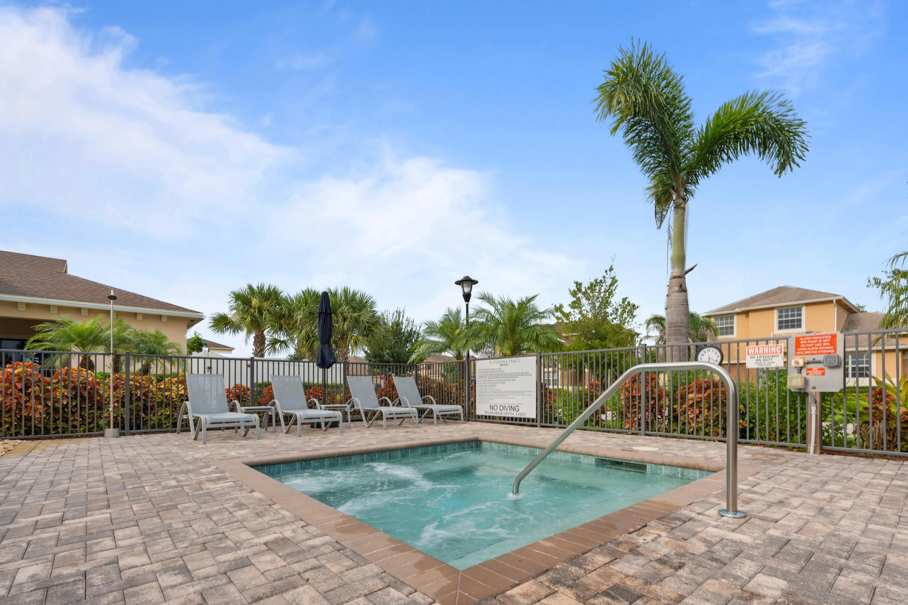 9951 E VERONA Circle
