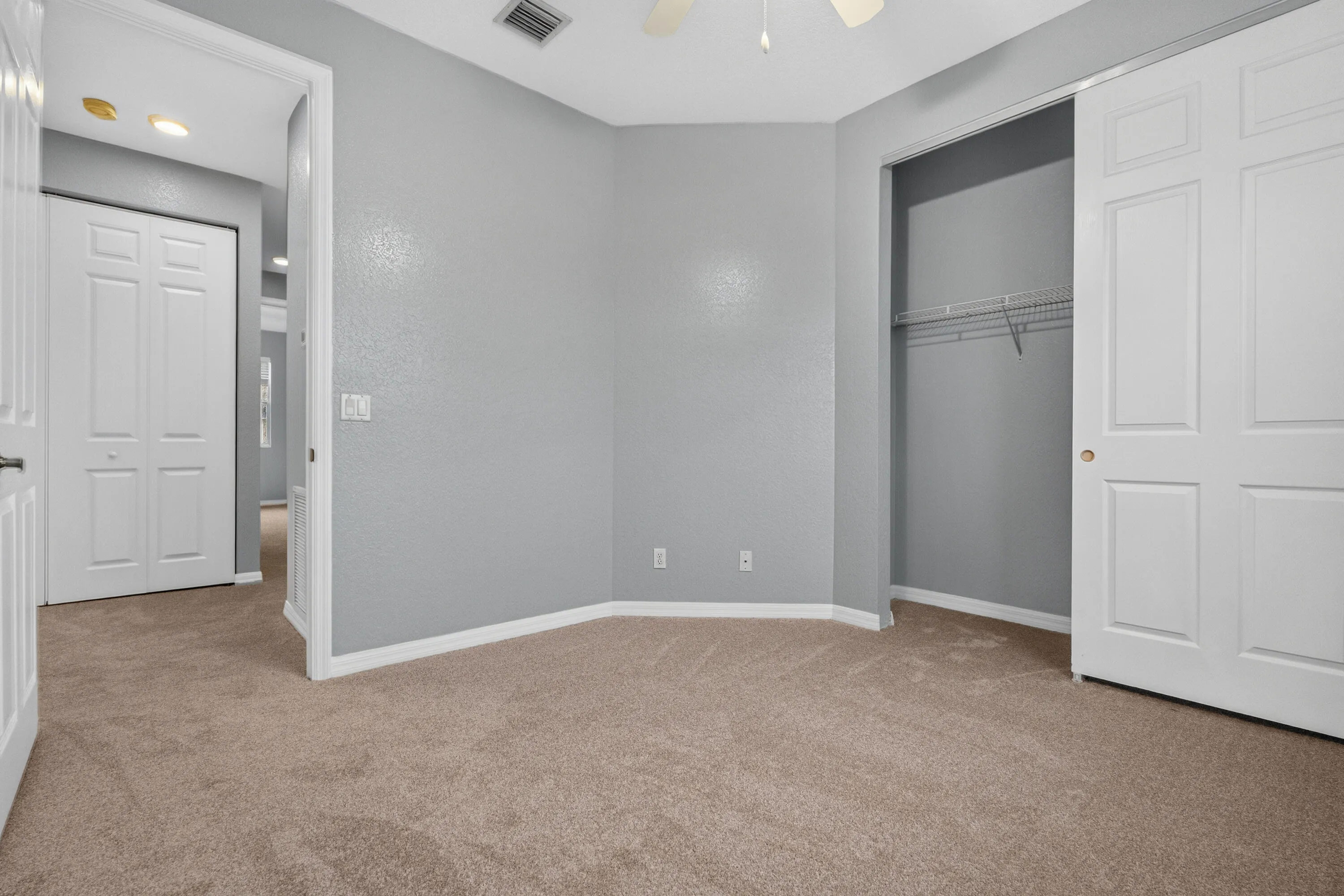 9951 E VERONA Circle