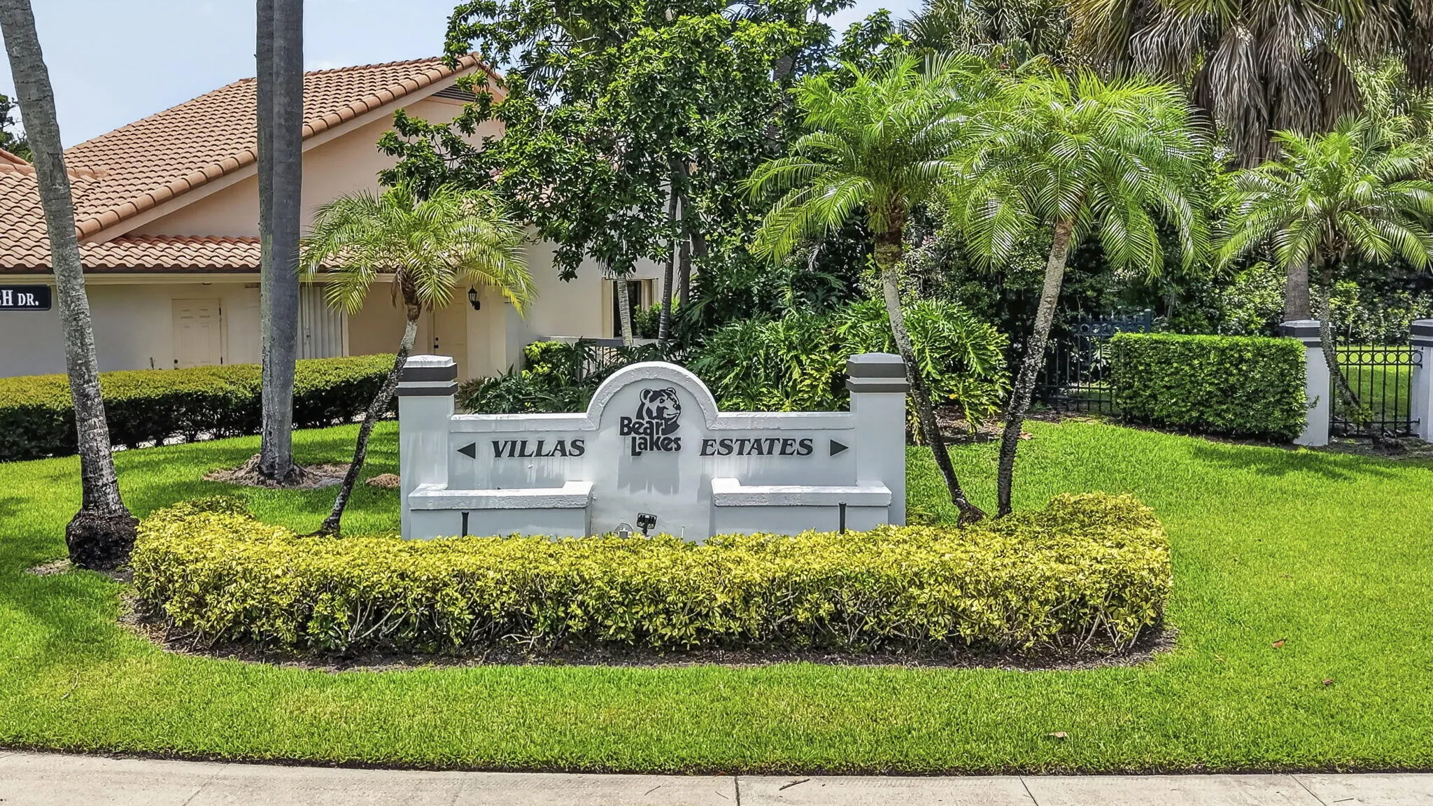 2624 Mohawk Circle