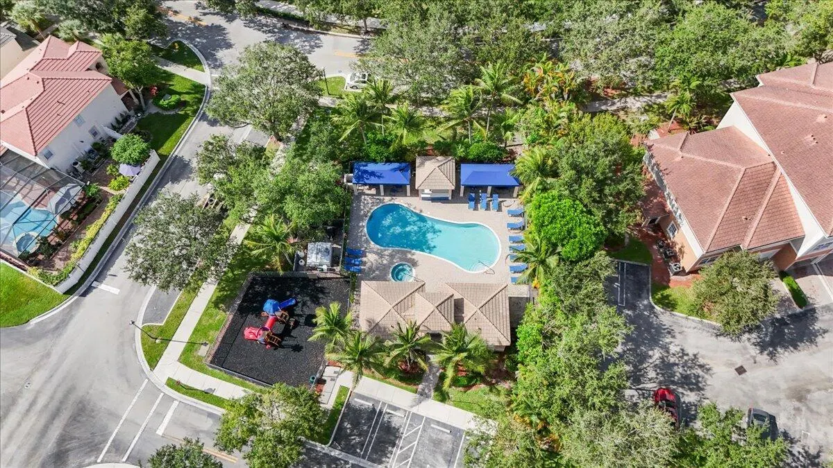 8044 Murano Circle