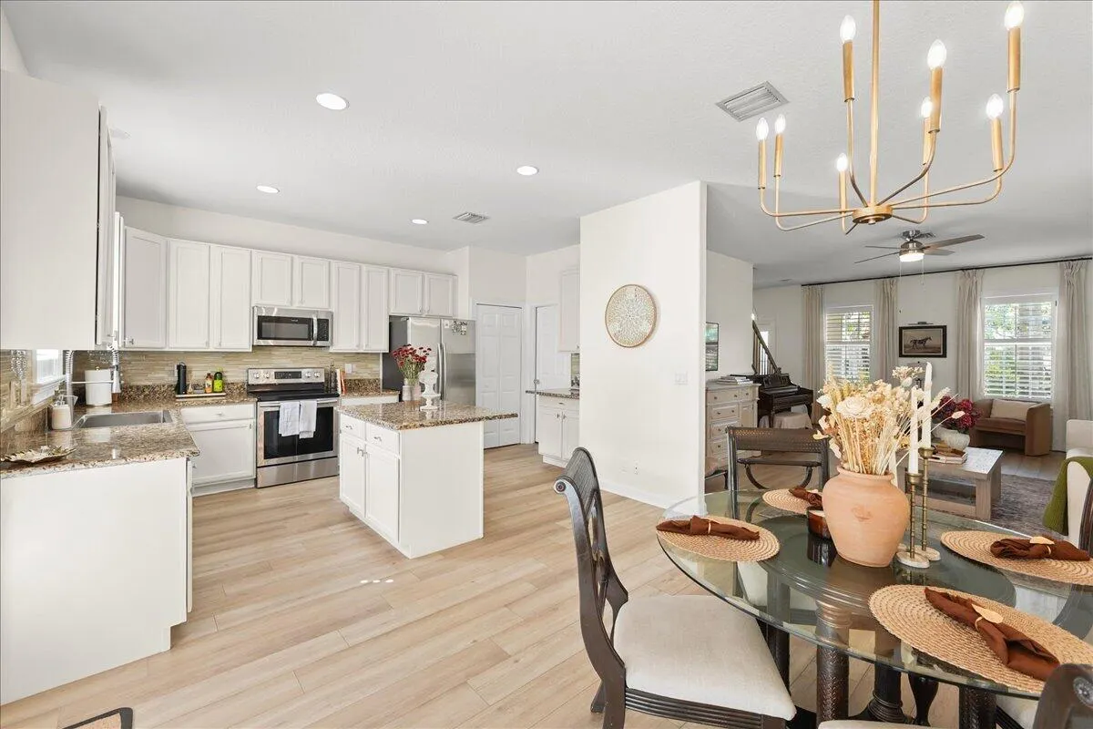 8044 Murano Circle