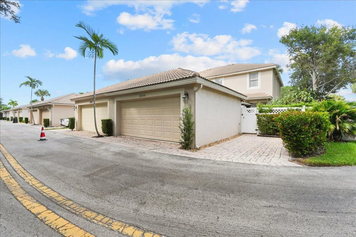 8044 Murano Circle