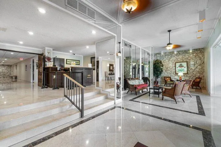 5600 N FLAGLER Drive #PH108