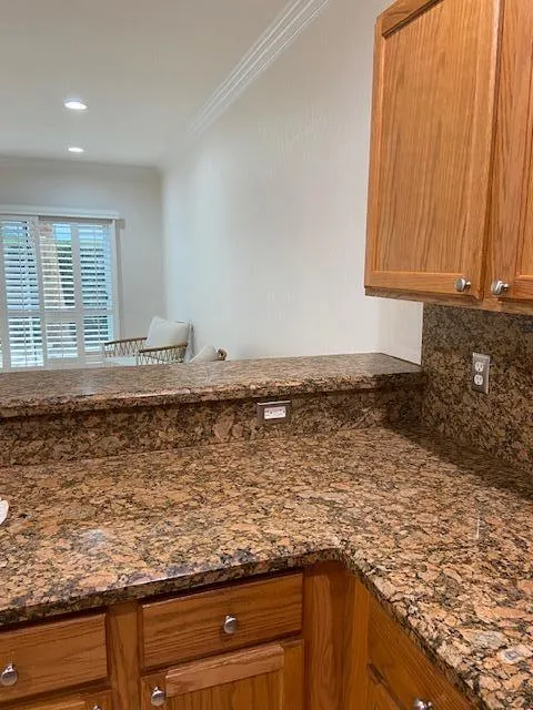 13377 Georgian Court