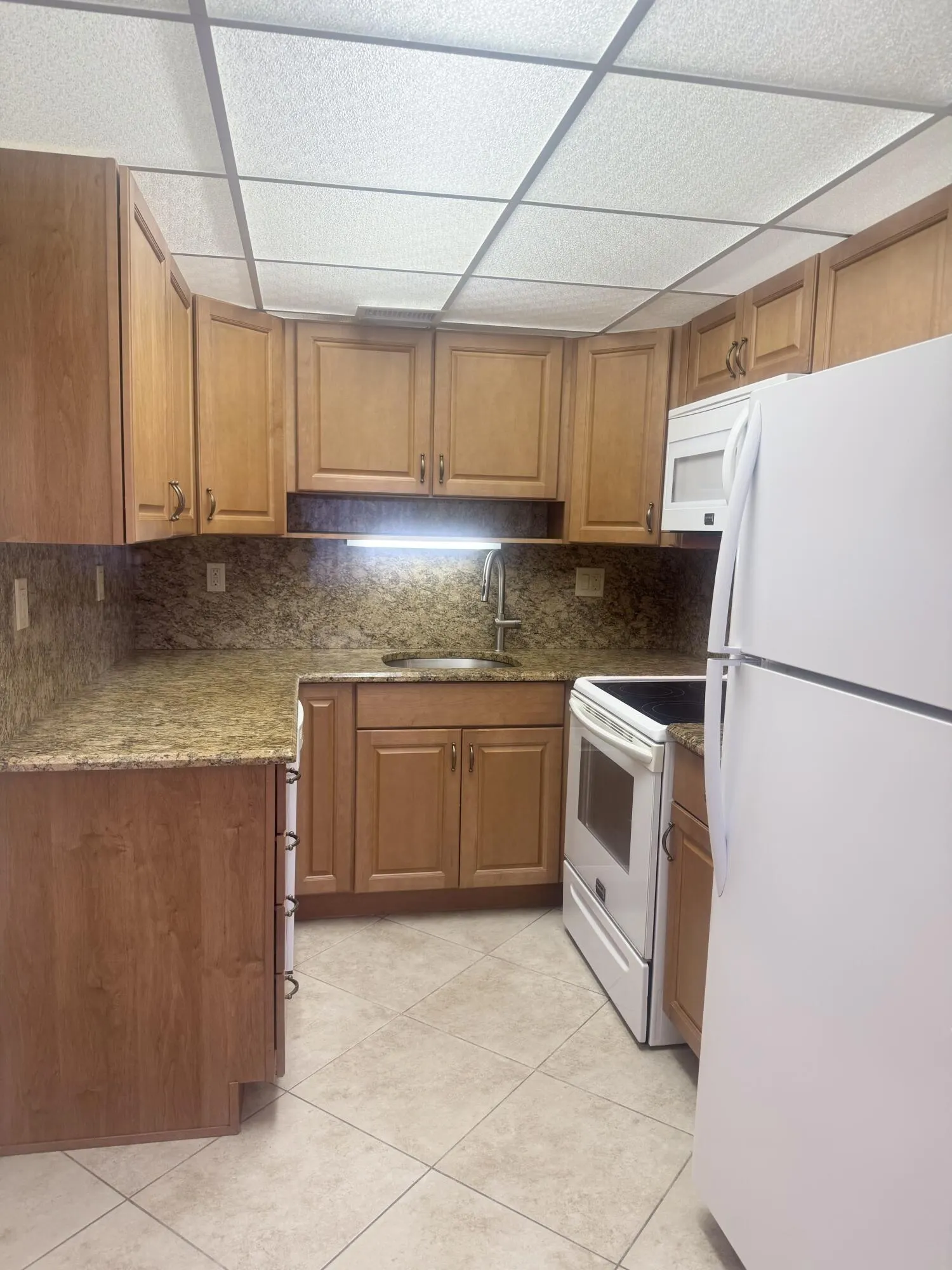 2381 SUNSET Avenue #117