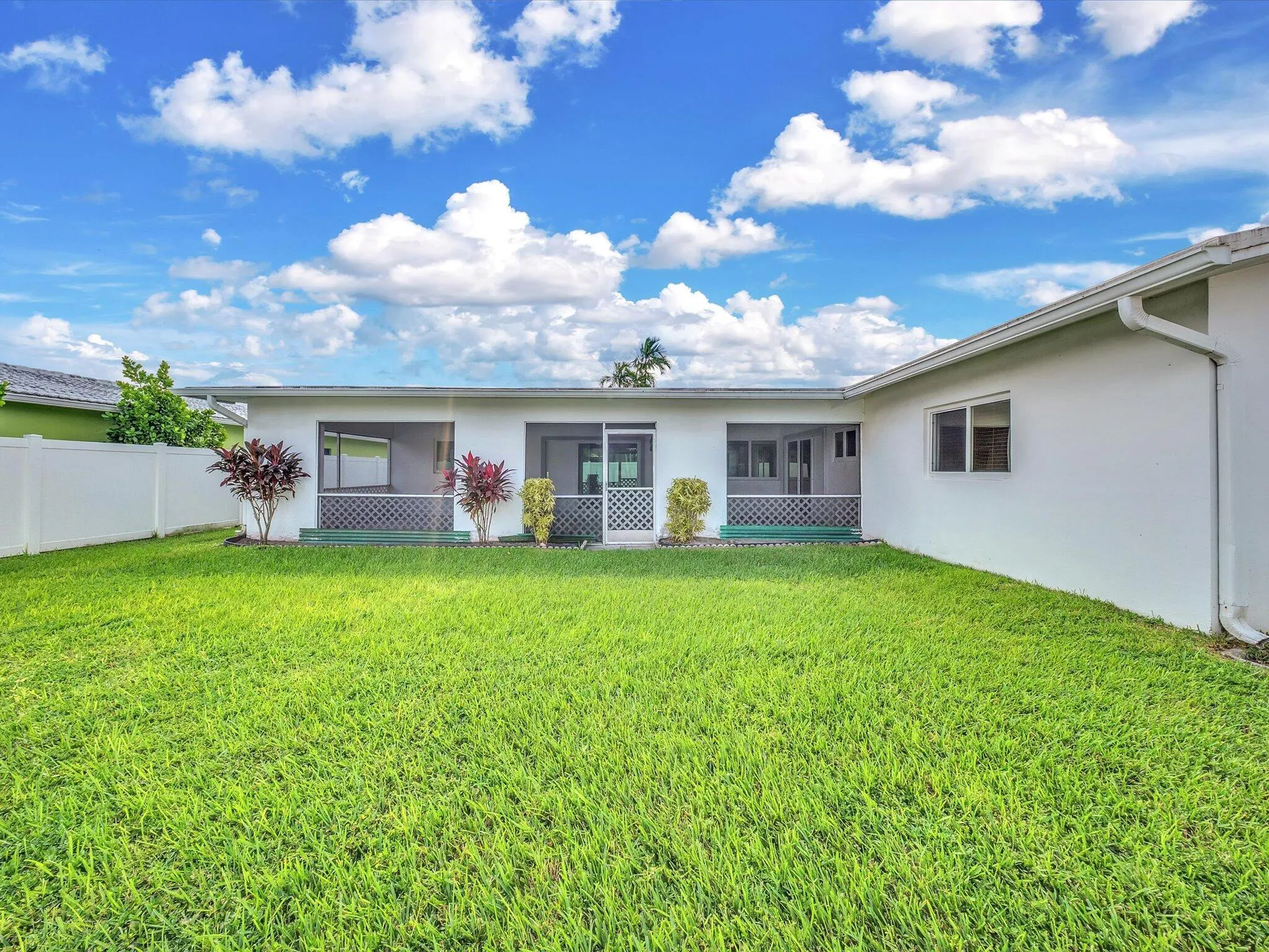 6701 NW 20TH Street