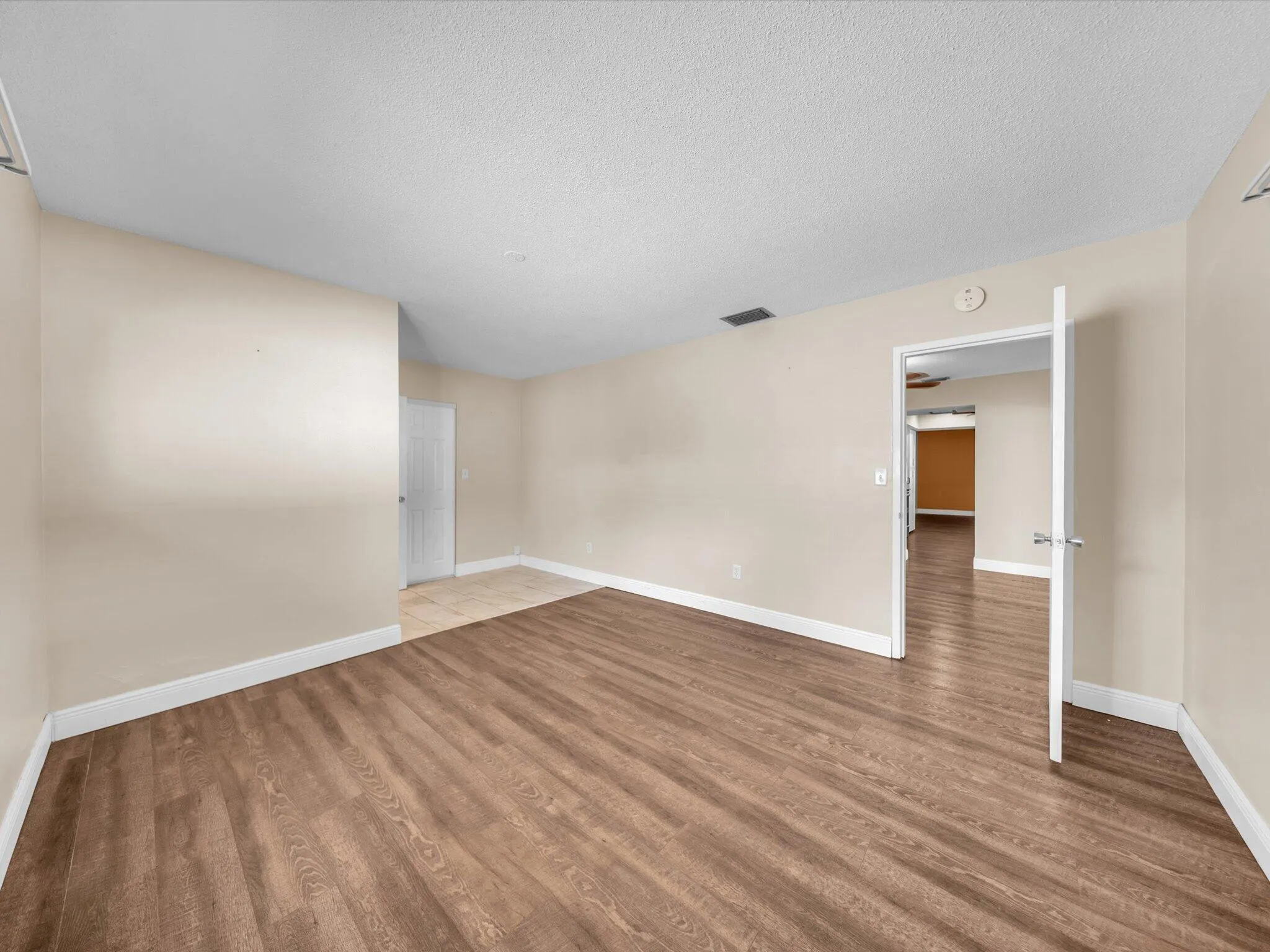 6701 NW 20TH Street