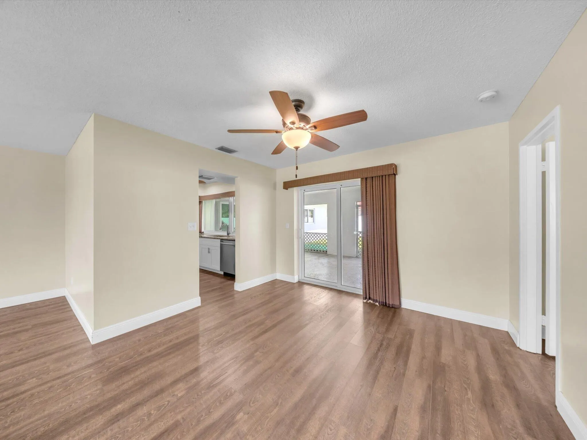 6701 NW 20TH Street