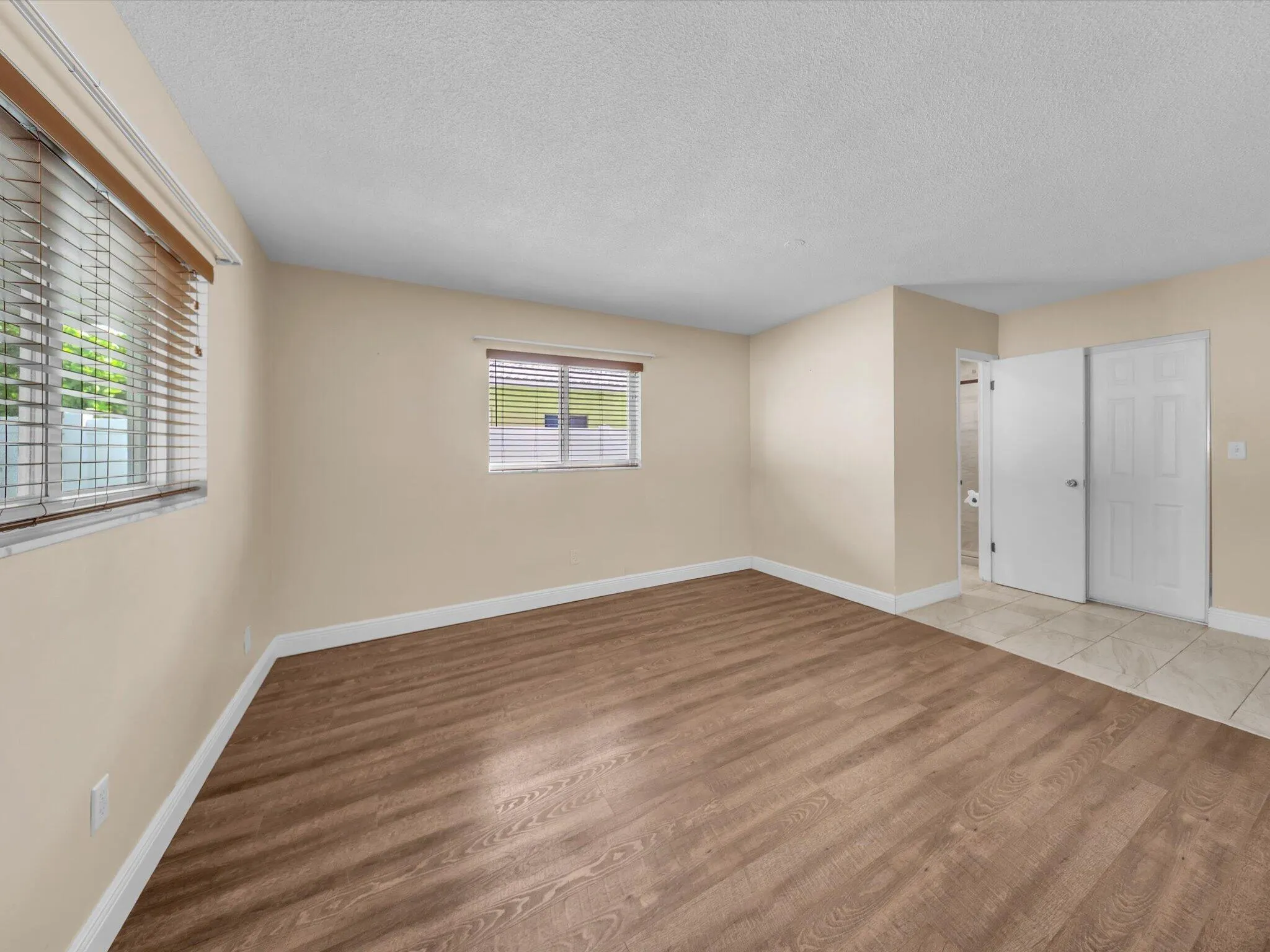 6701 NW 20TH Street
