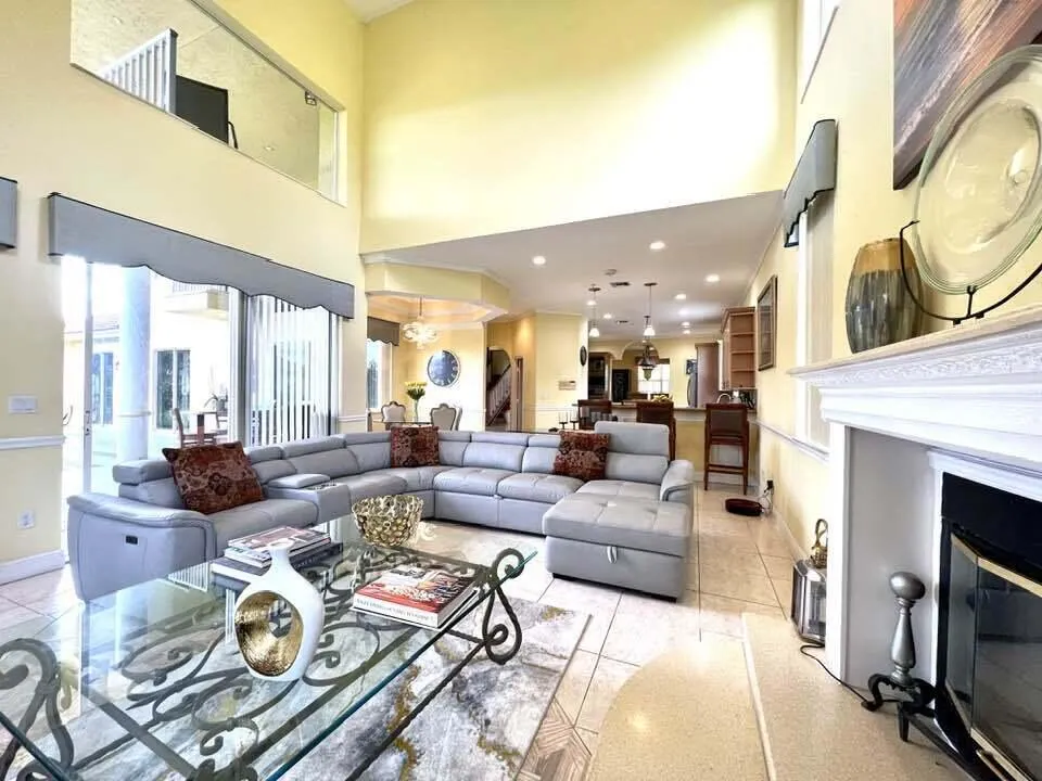 14983 Draft Horse Lane