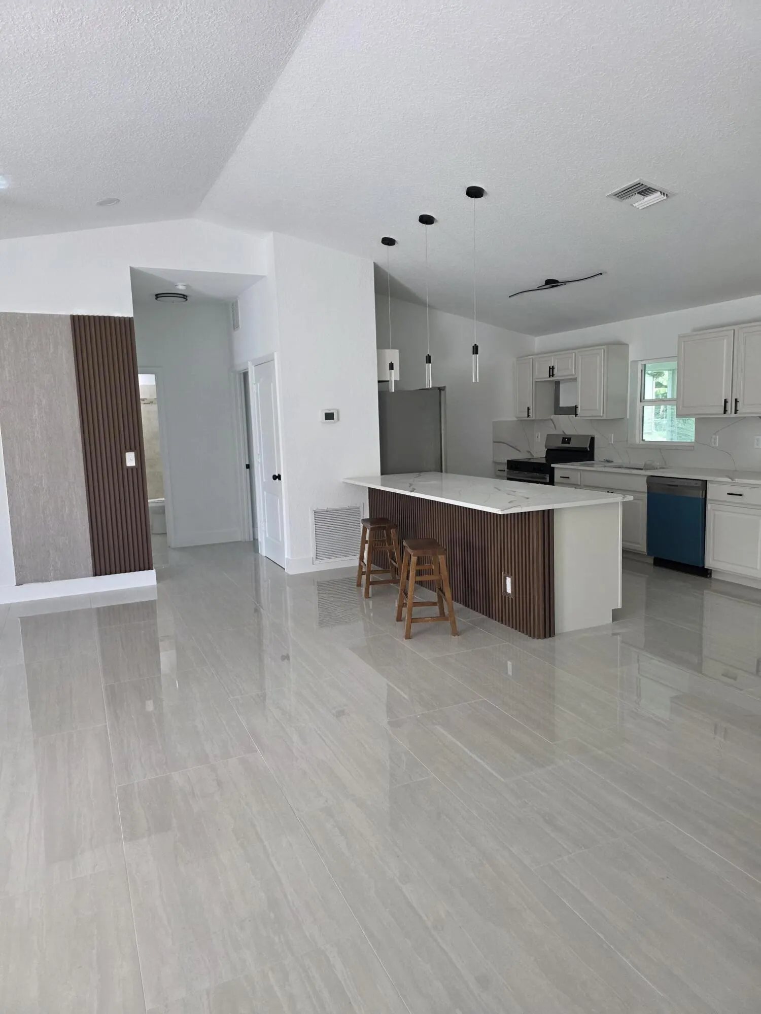 12947 63RD Lane N