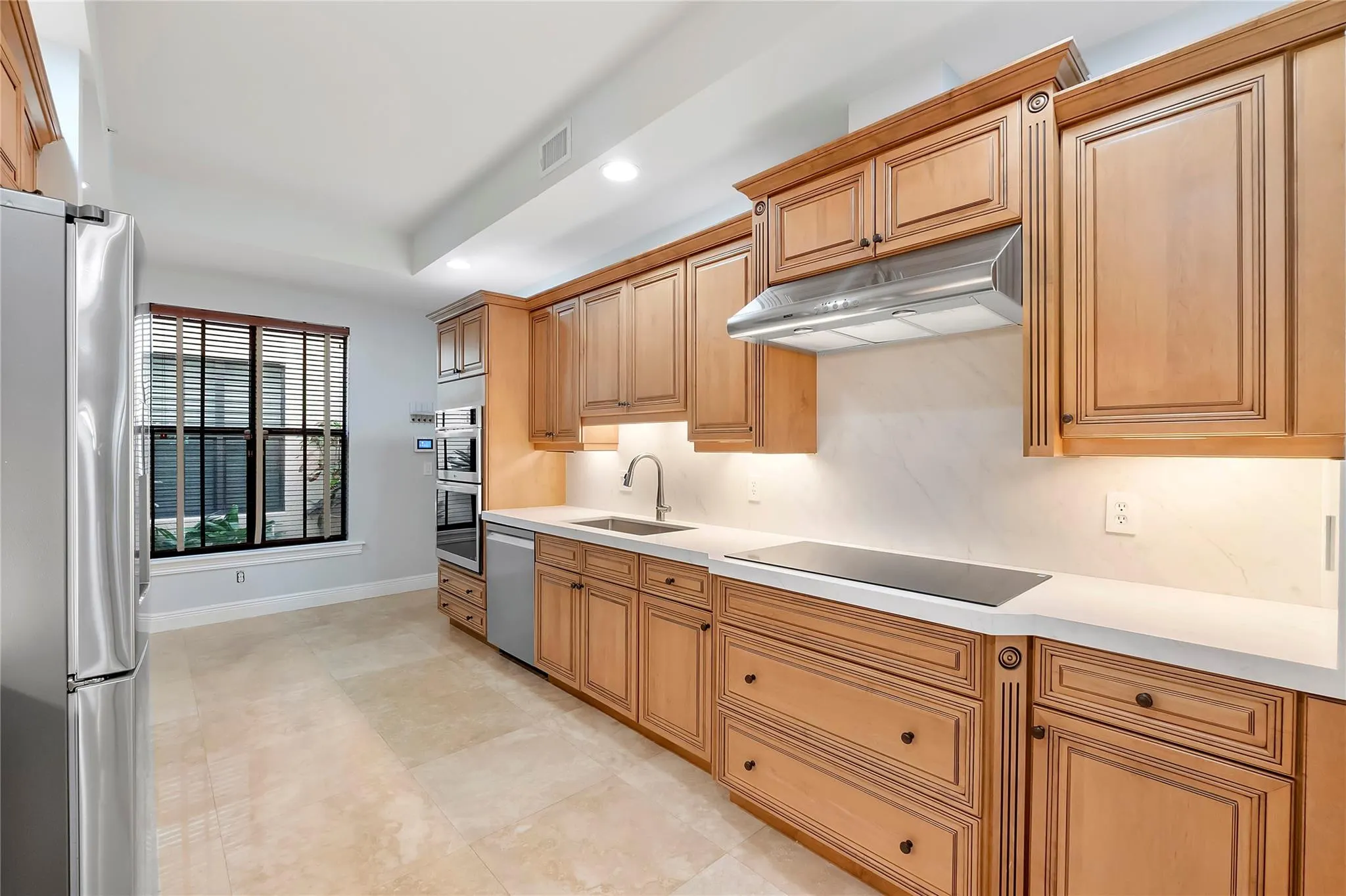 430 NE 7TH Avenue #430