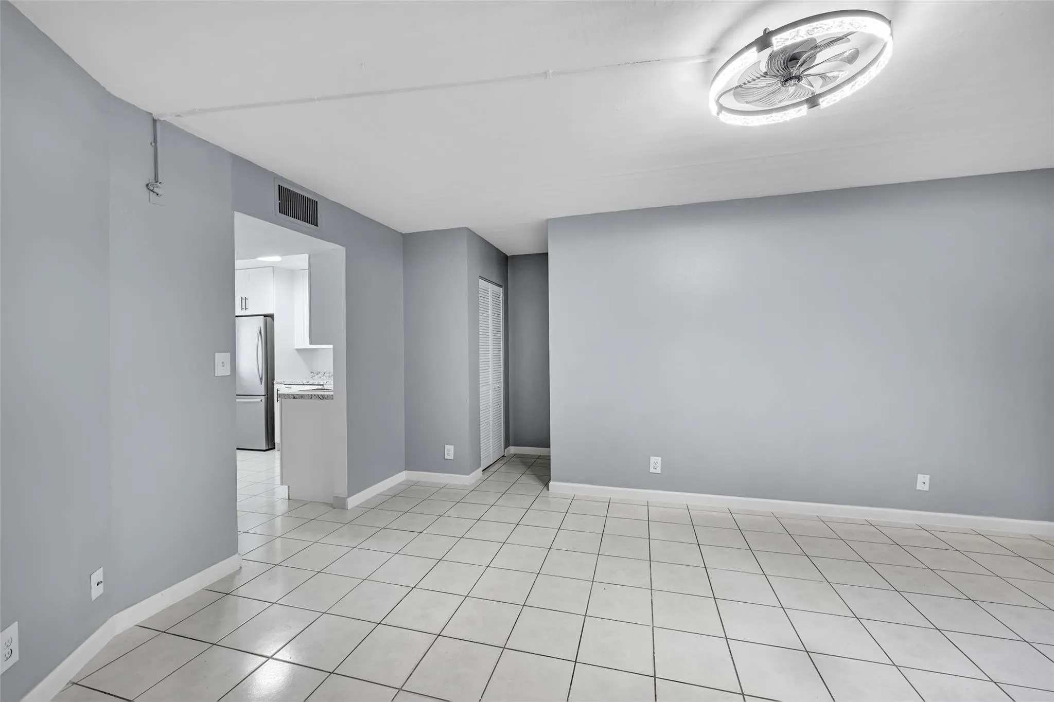 109 Gardens Drive #103