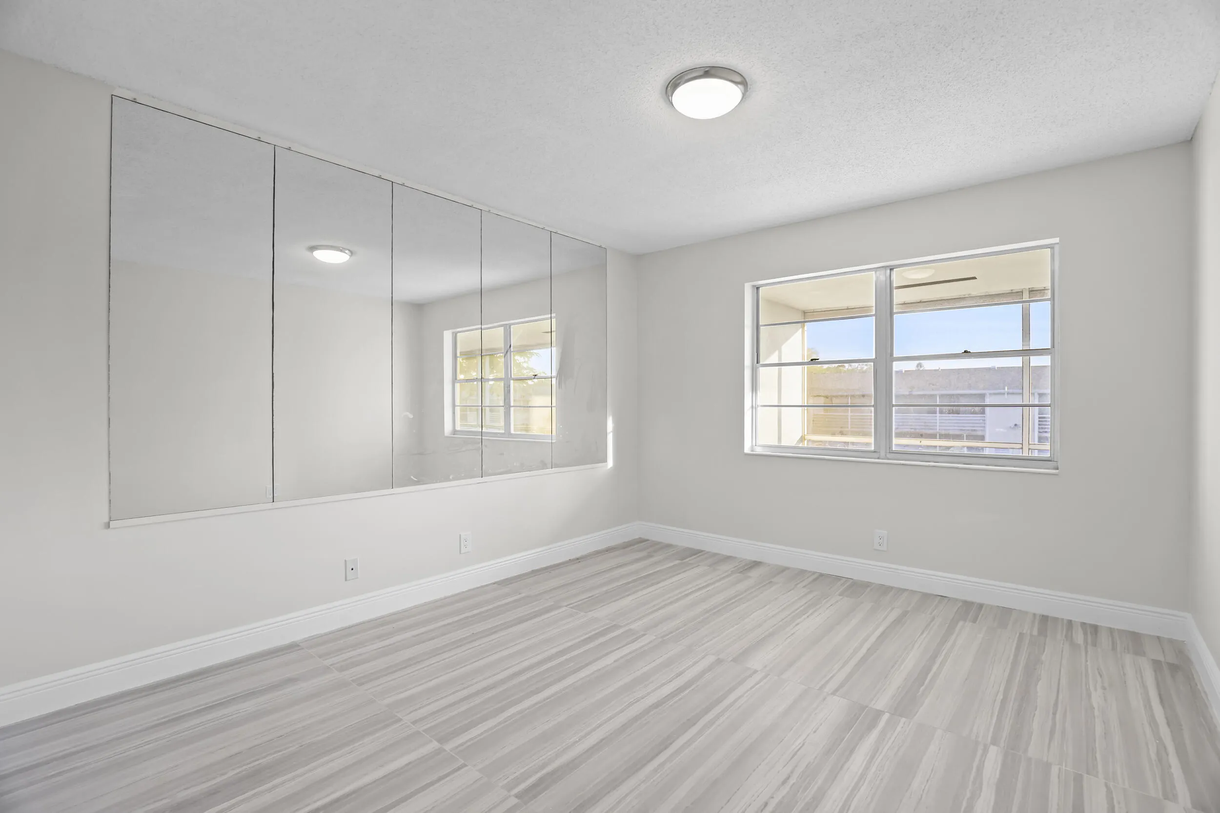 148 HASTINGS I