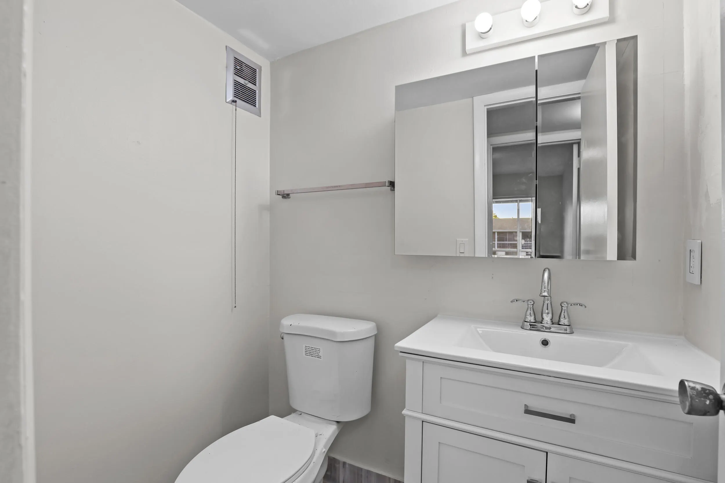 148 HASTINGS I