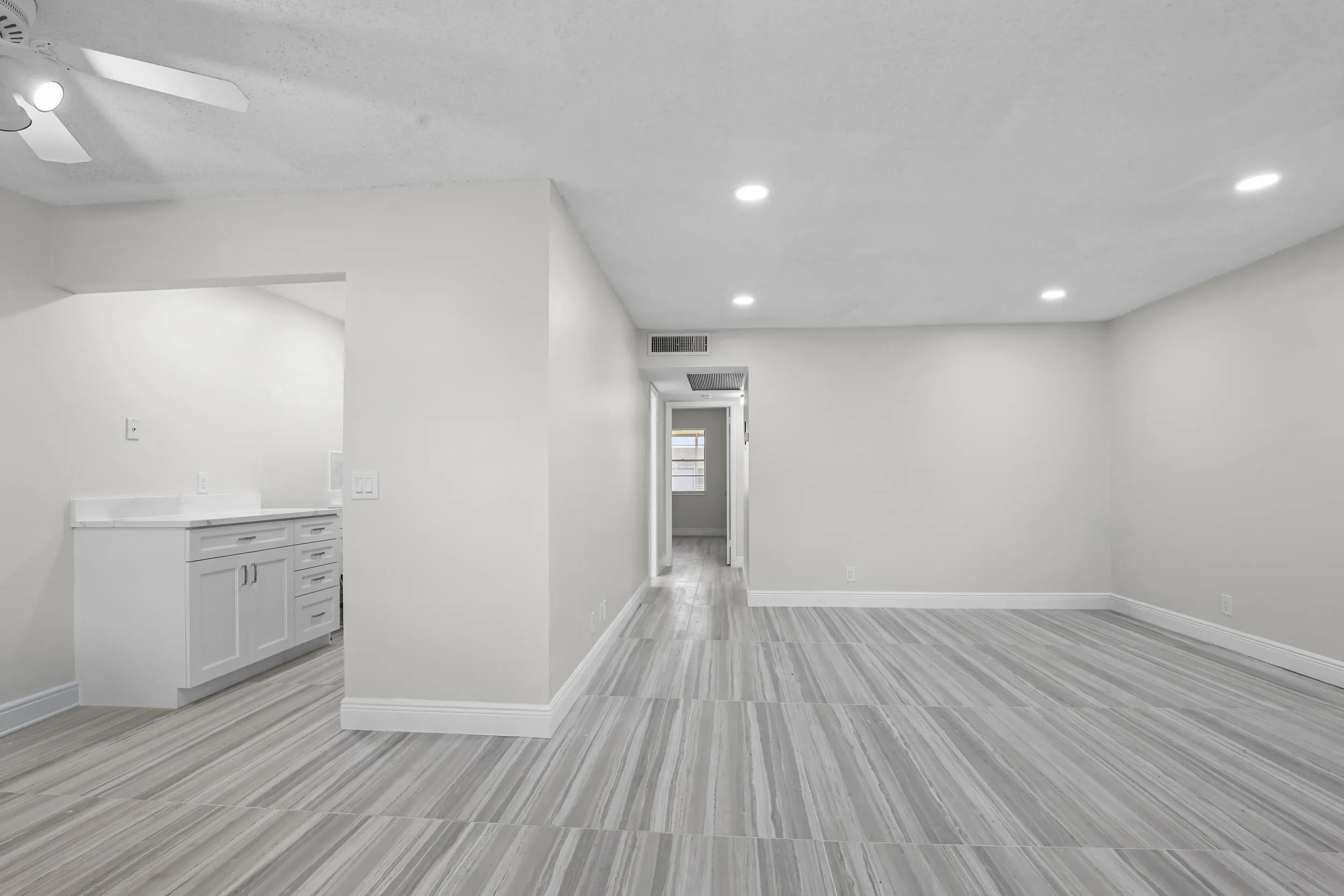148 HASTINGS I