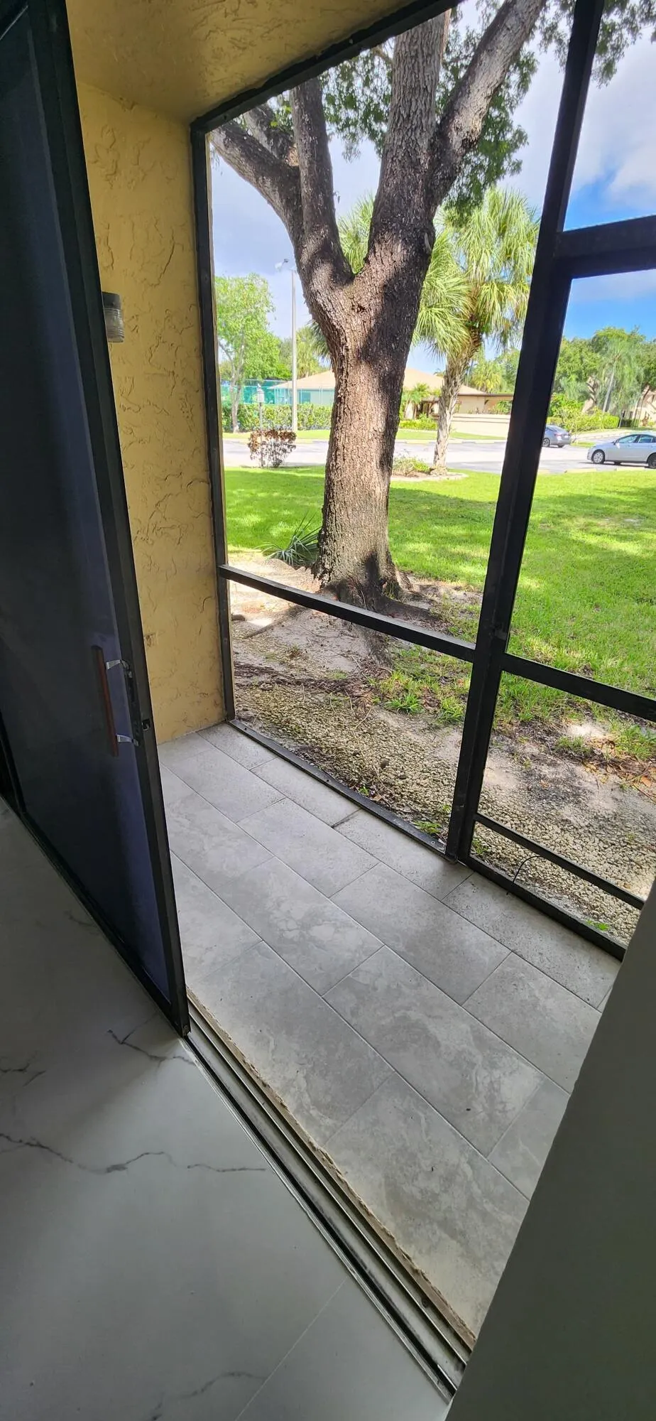 21938 REMSEN Terrace #101