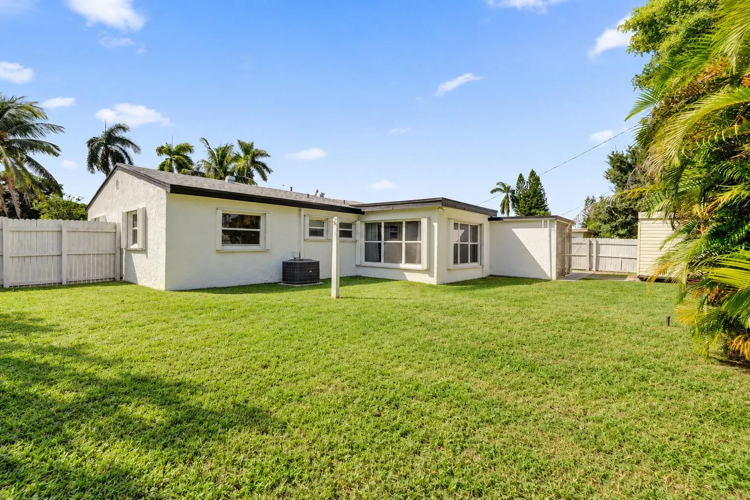 3851 NW 4TH Place