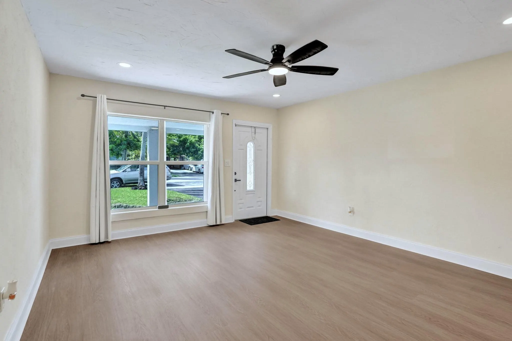 3851 NW 4TH Place