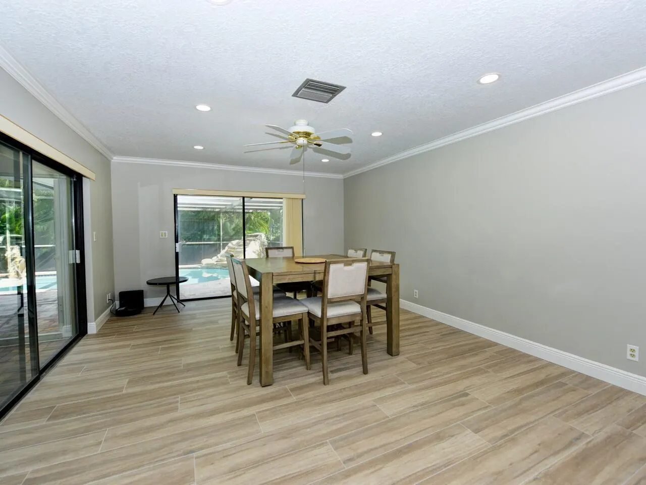 5979 Pinebrook Drive