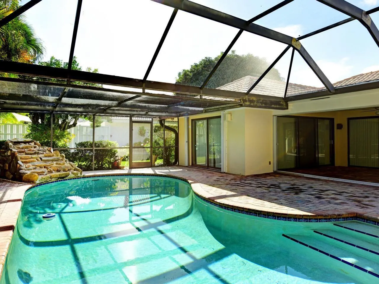 5979 Pinebrook Drive