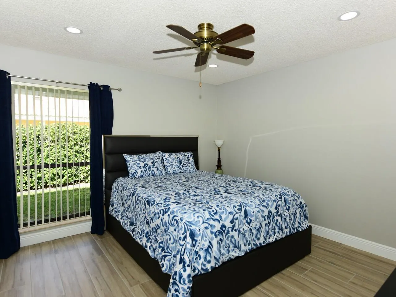 5979 Pinebrook Drive