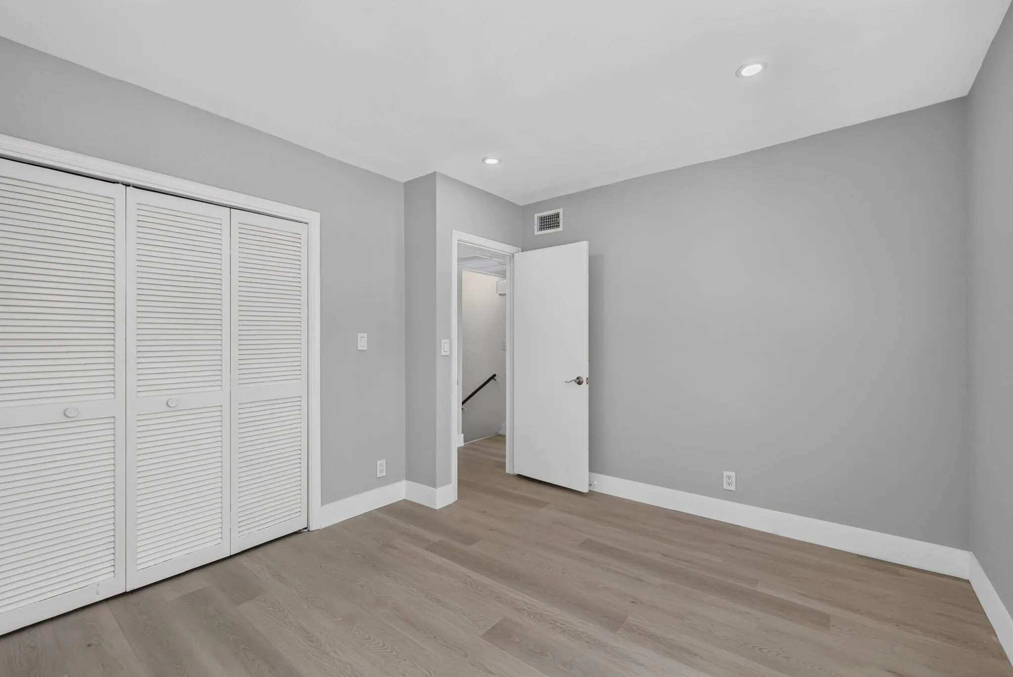 3107 N Palm Aire Drive