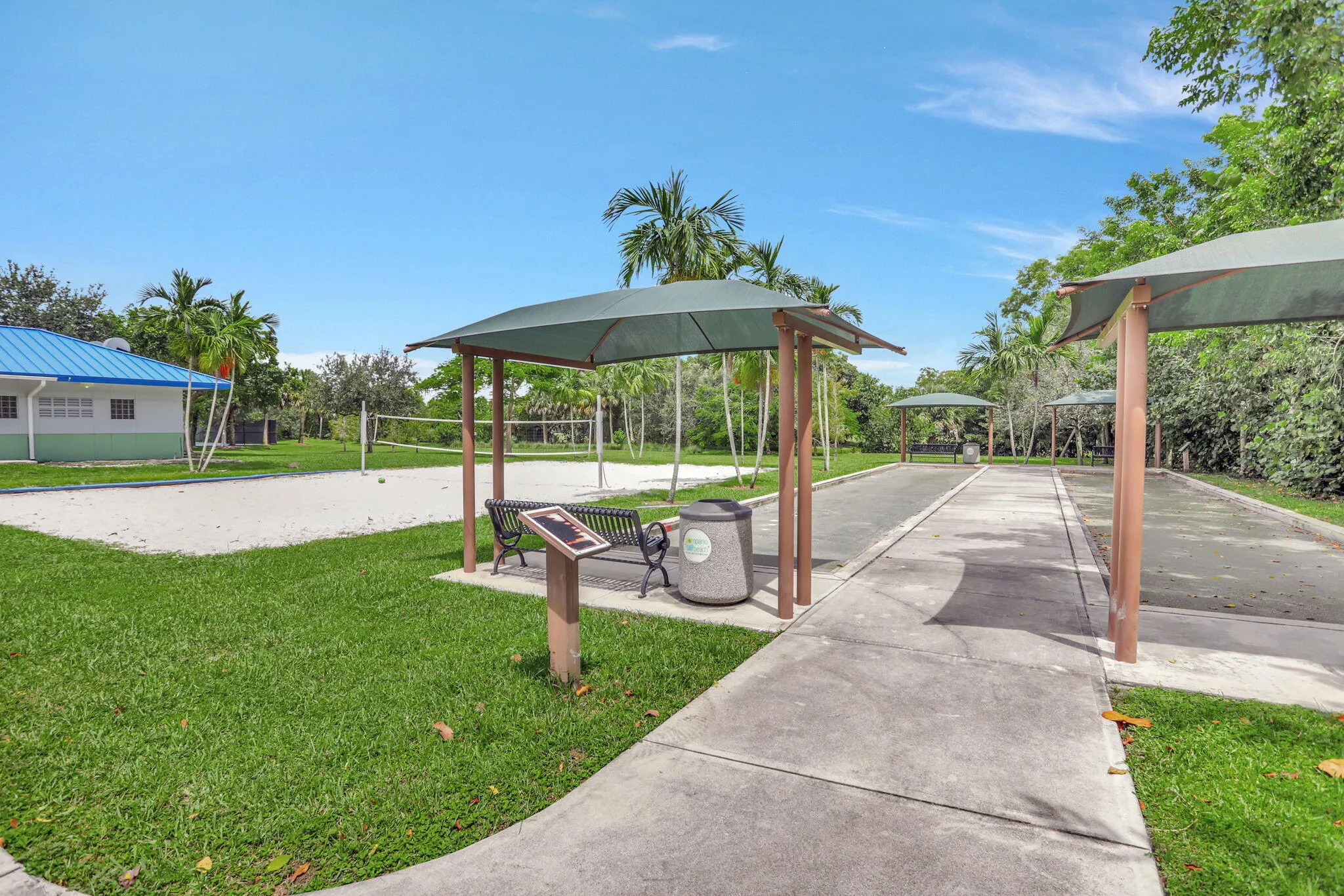 3107 N Palm Aire Drive