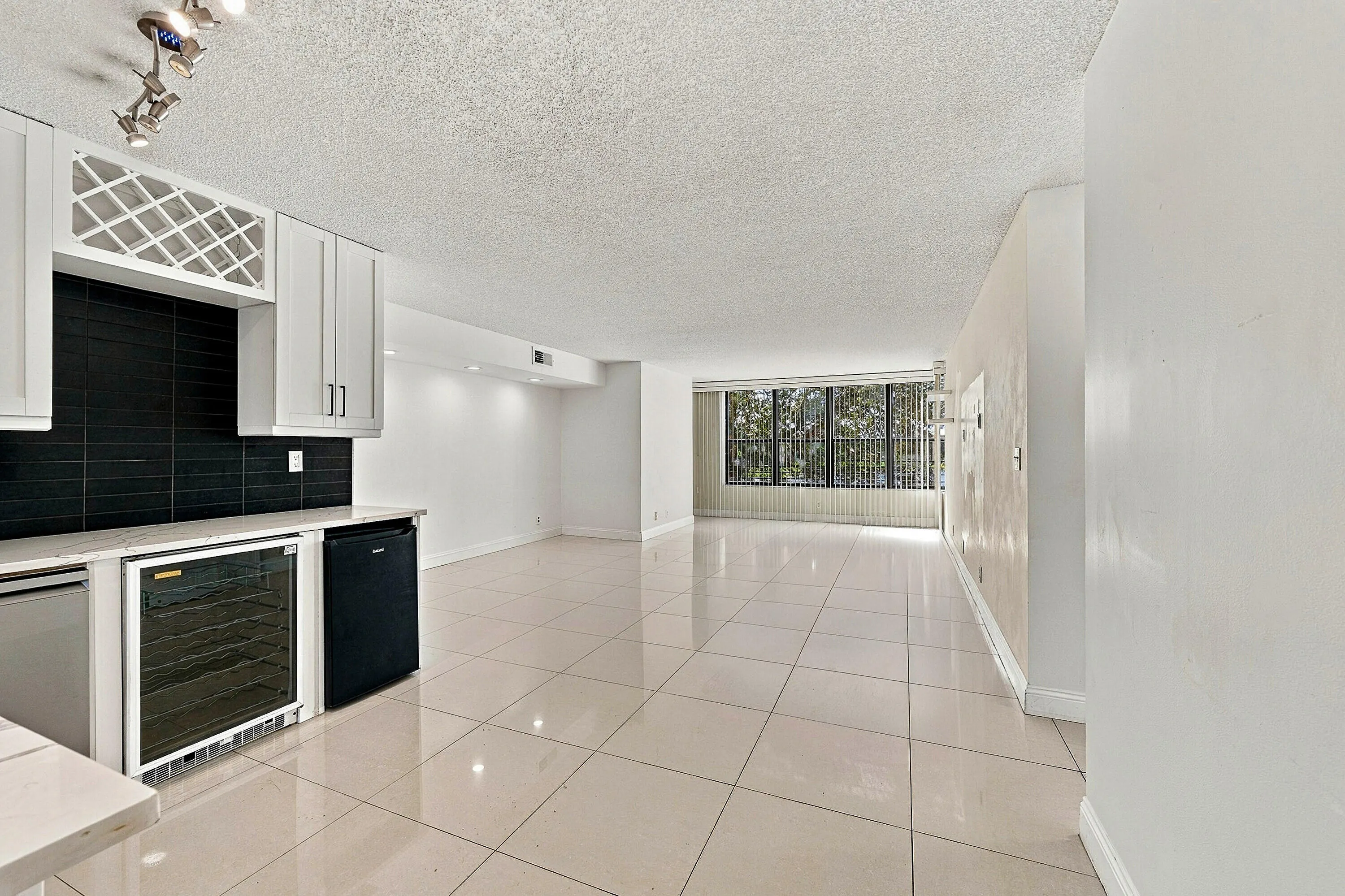 2768 CARAMBOLA Circle S #302