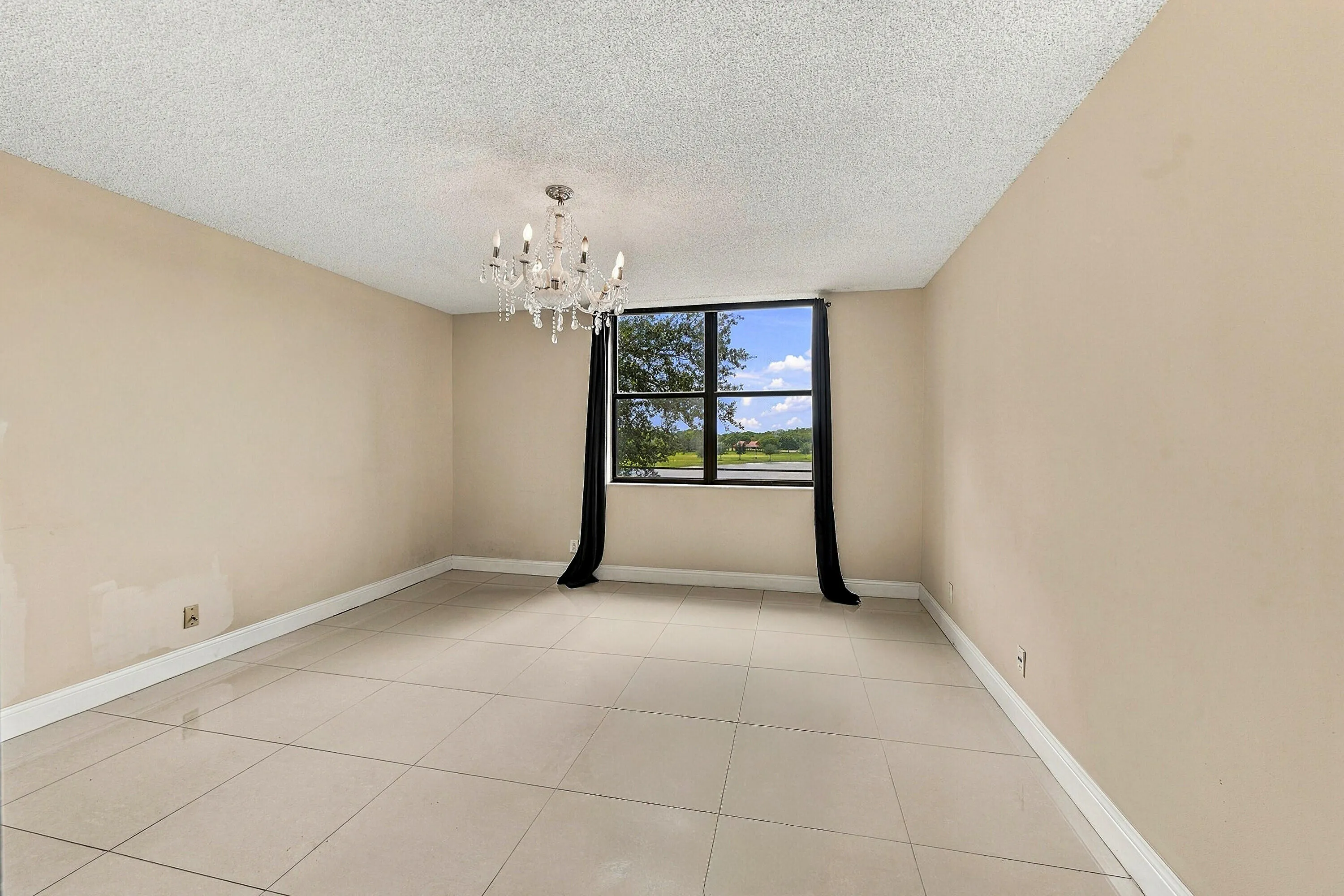 2768 CARAMBOLA Circle S #302