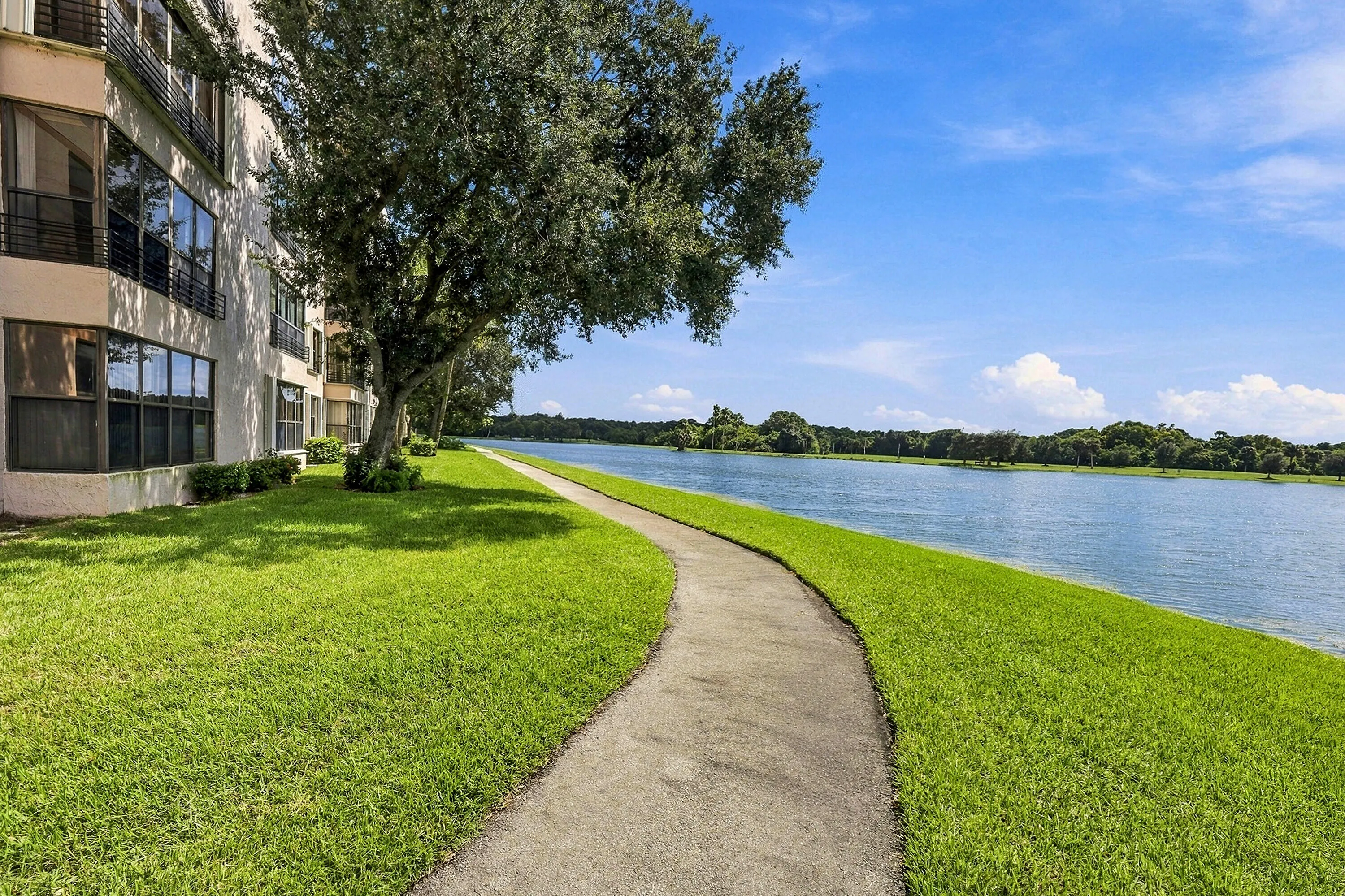 2768 CARAMBOLA Circle S #302