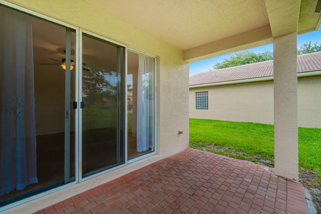 10324 Willow Oaks Trail