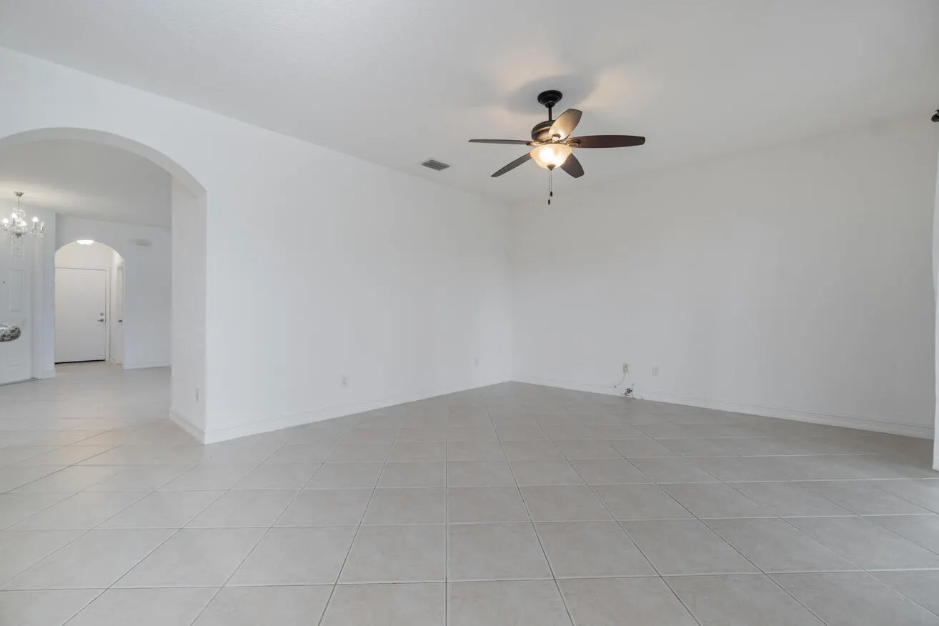 10324 Willow Oaks Trail