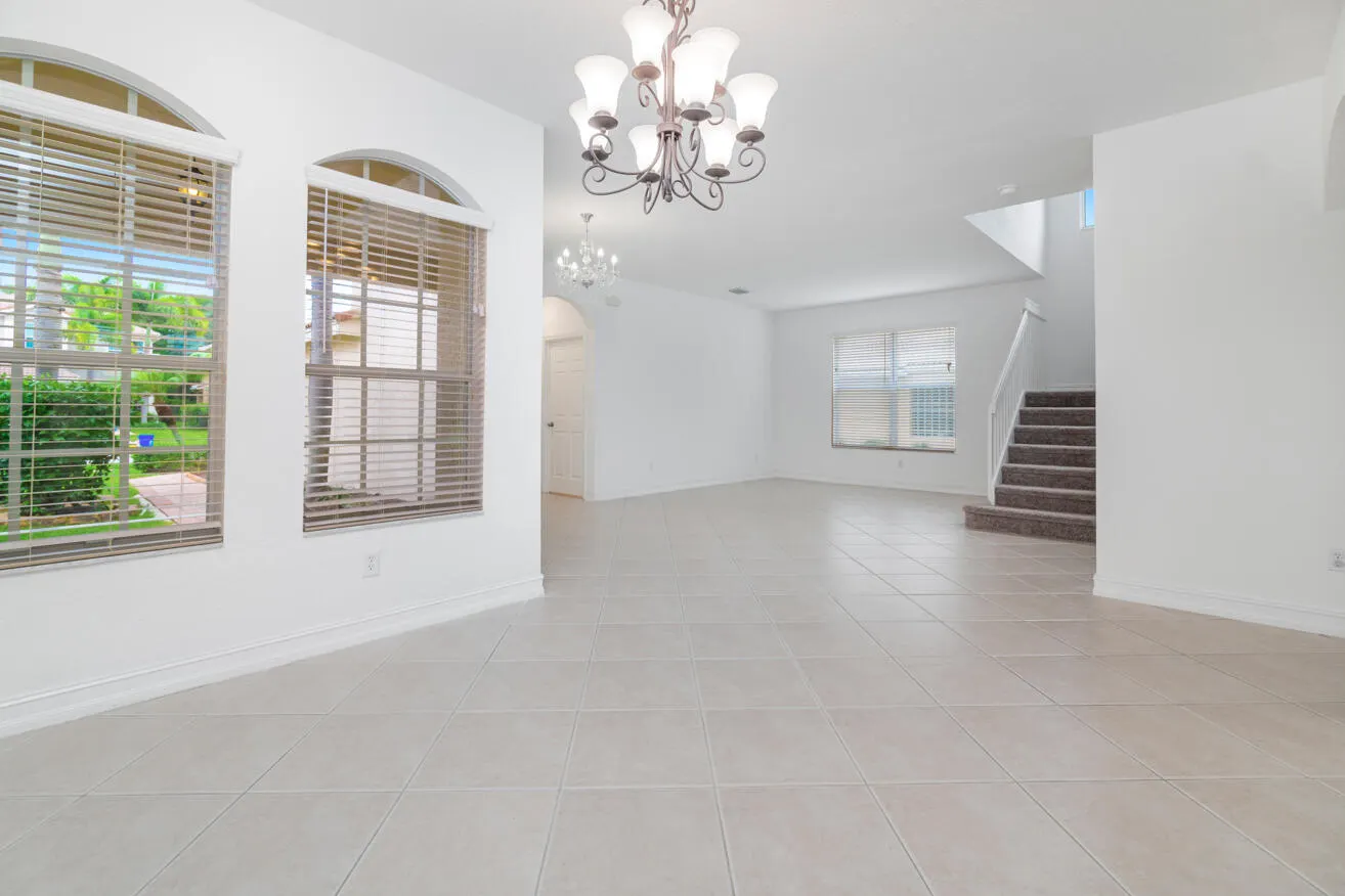 10324 Willow Oaks Trail